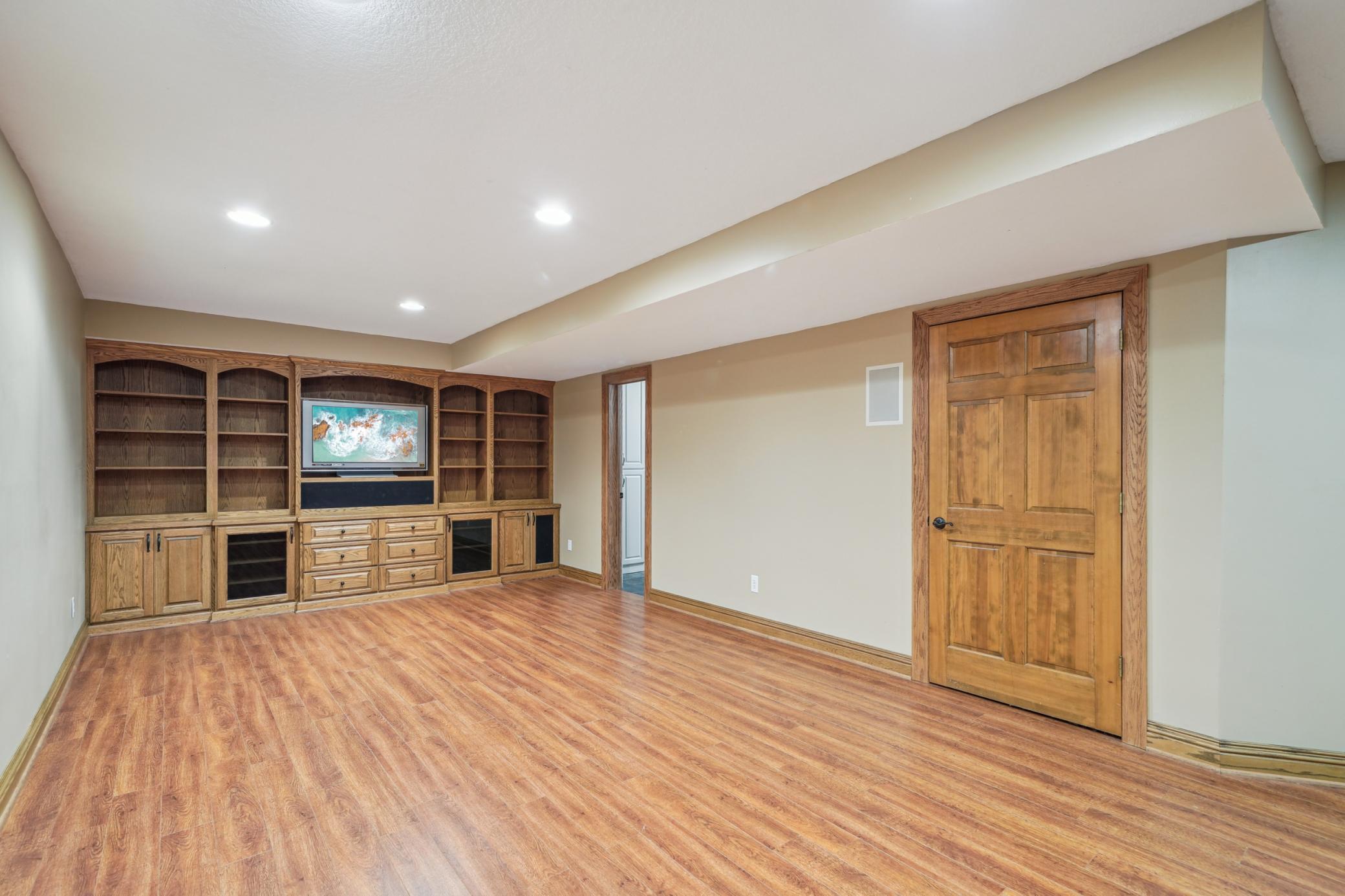 16931 Hanover Lane