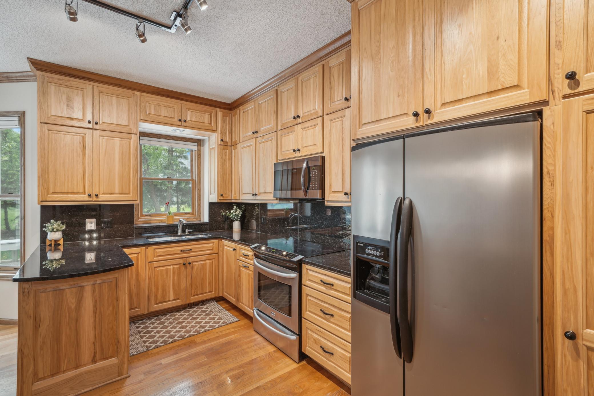 16931 Hanover Lane
