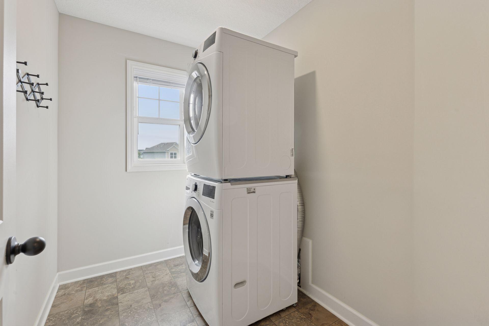 17552 57th Street NE