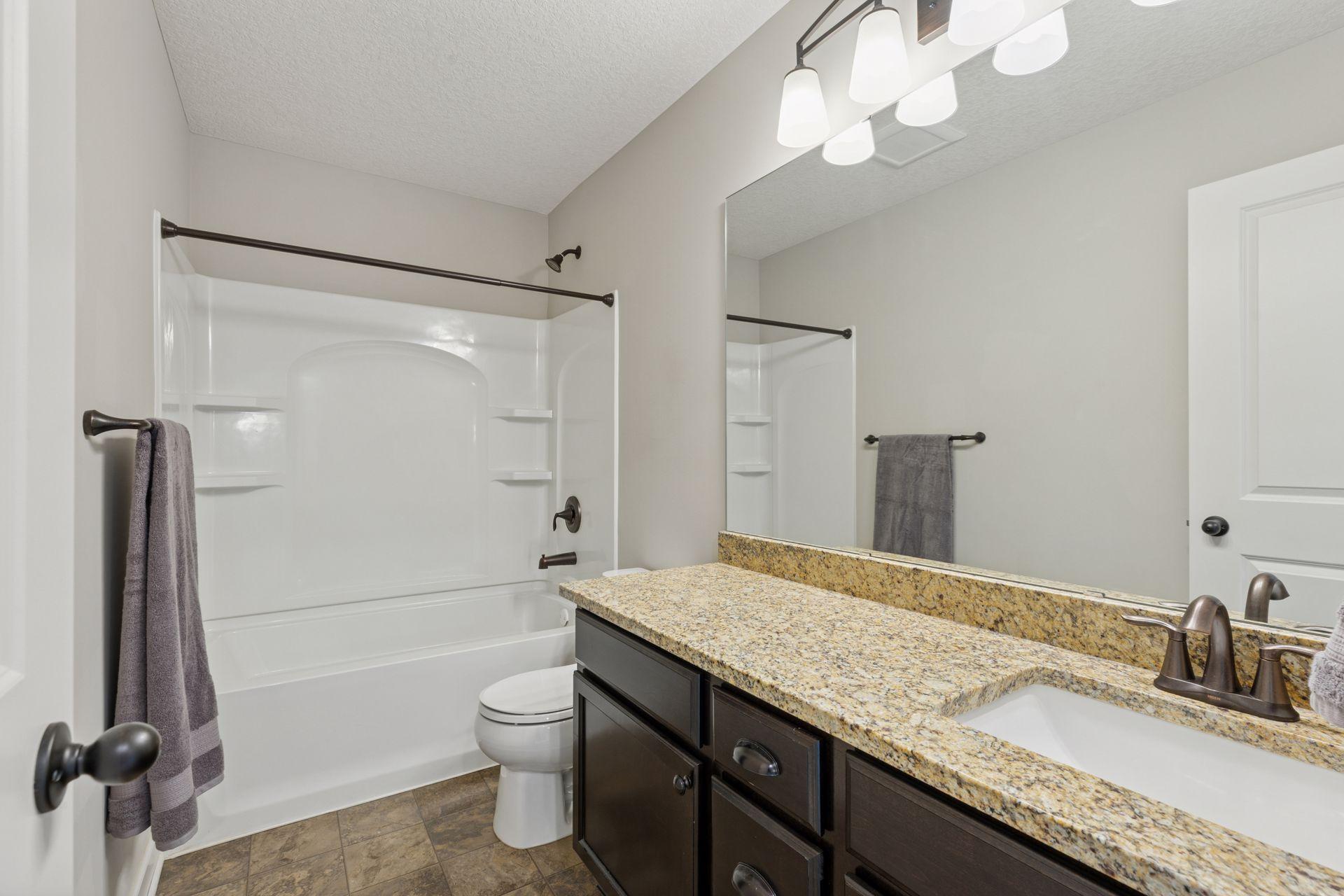 17552 57th Street NE