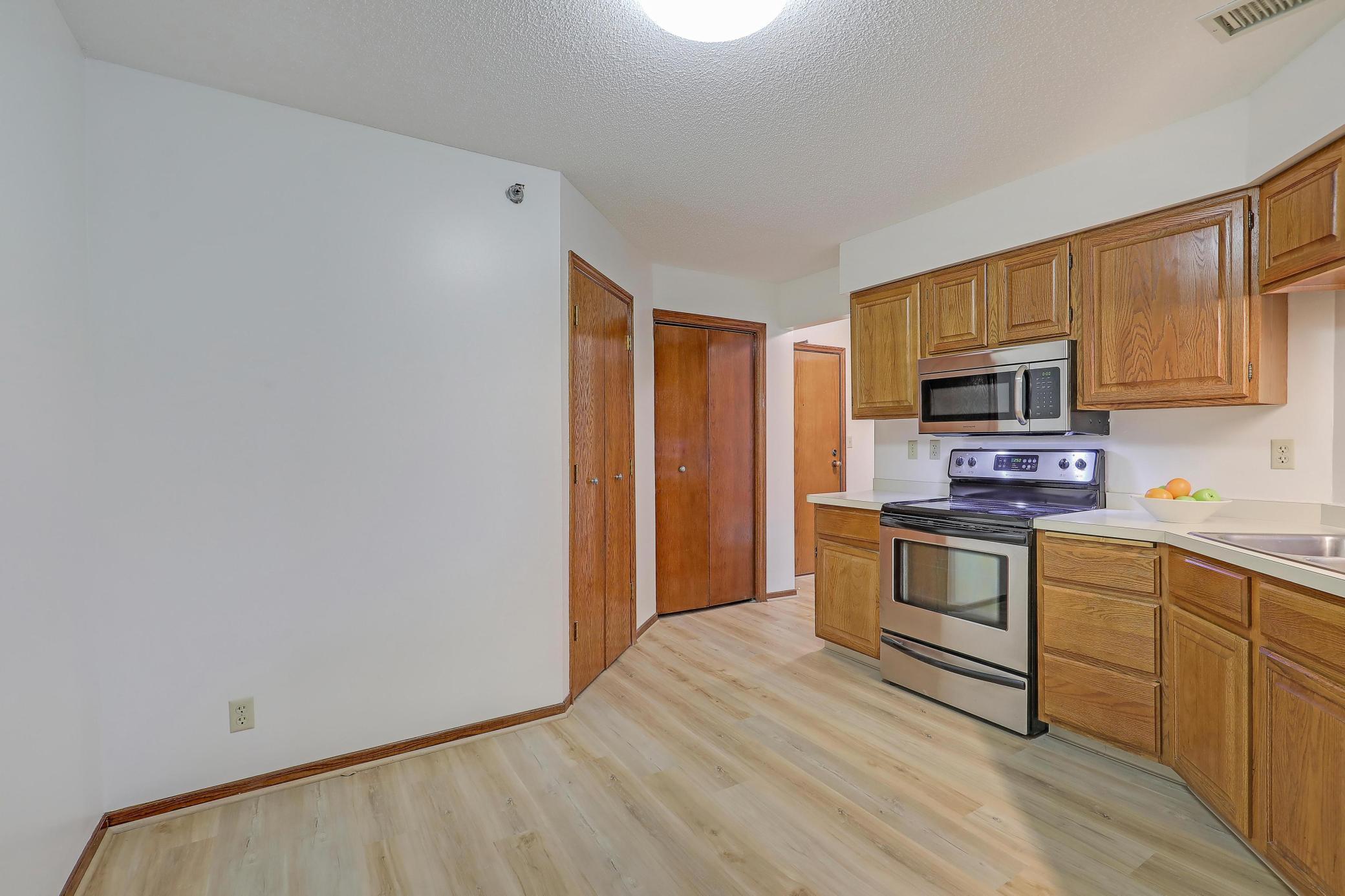 3801 W 98th Street Unit: 108