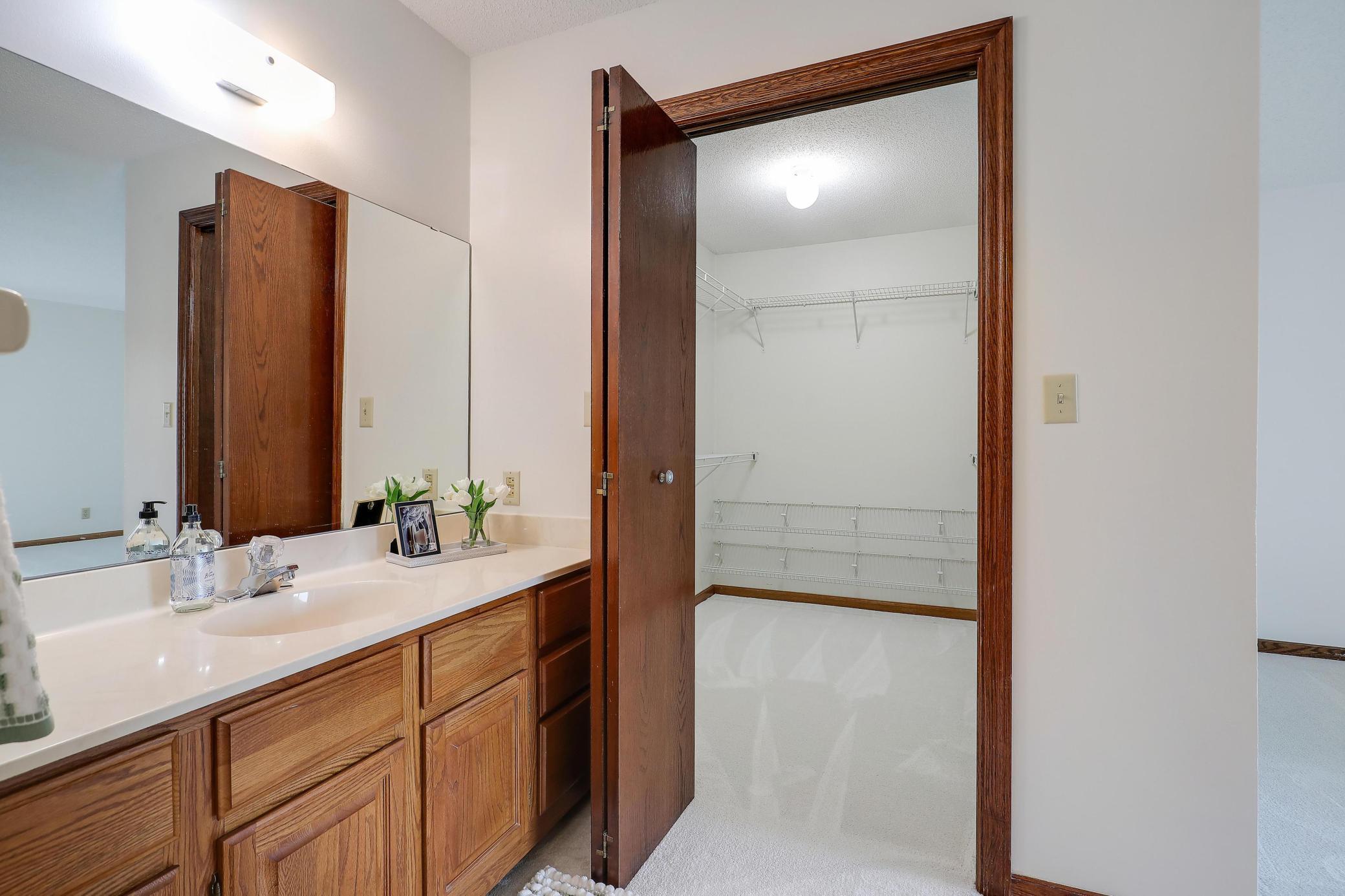 3801 W 98th Street Unit: 108