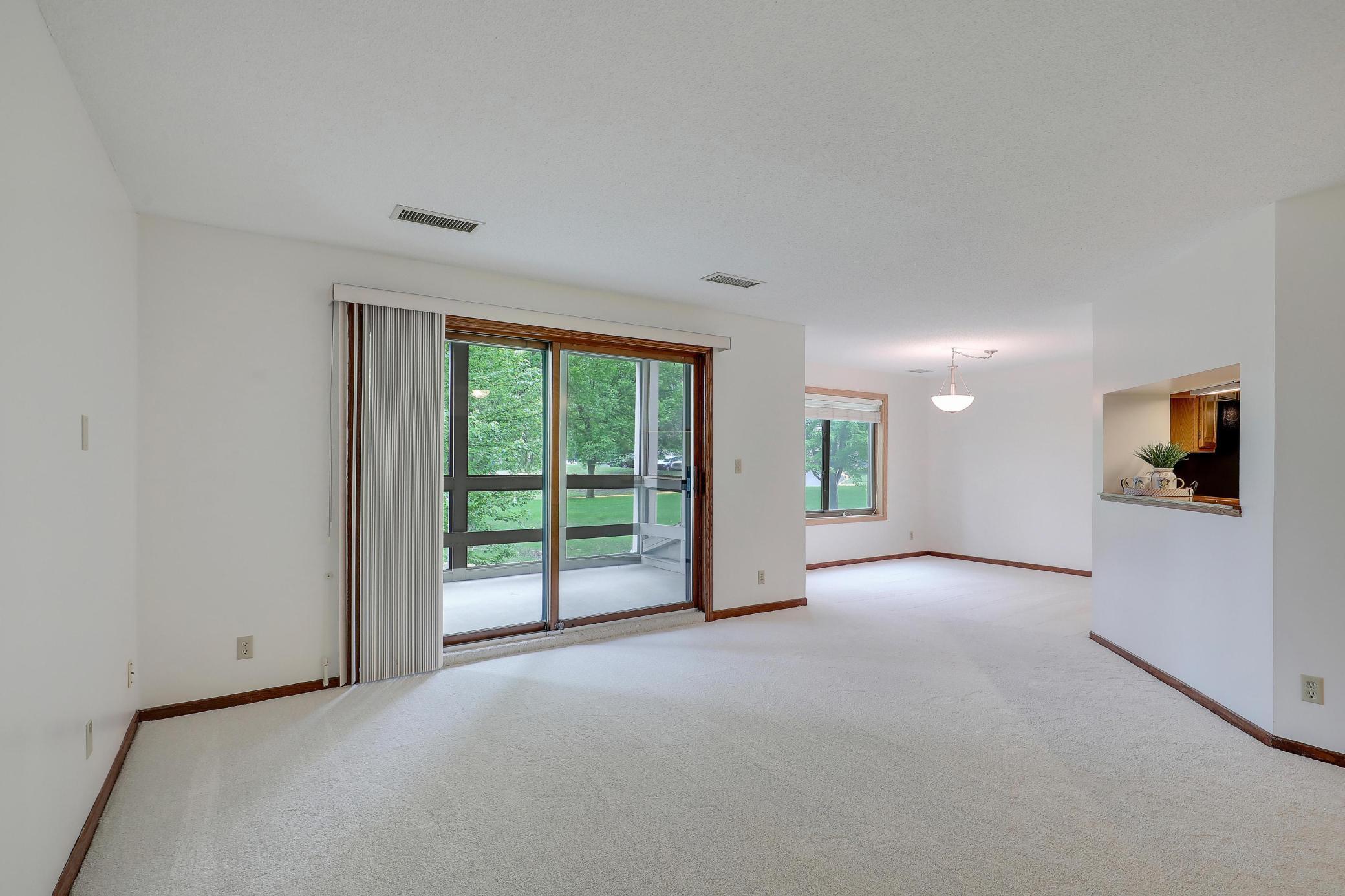 3801 W 98th Street Unit: 108