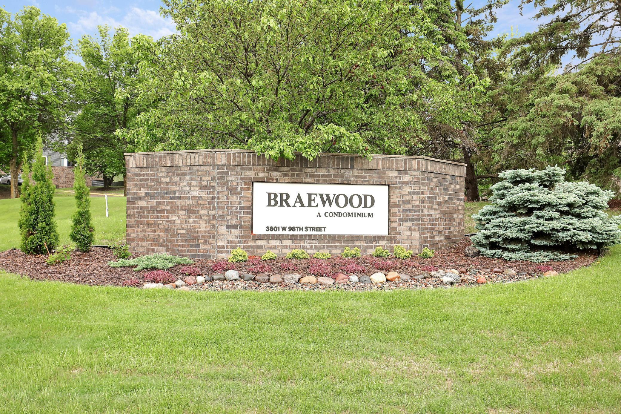 3801 W 98th Street Unit: 108