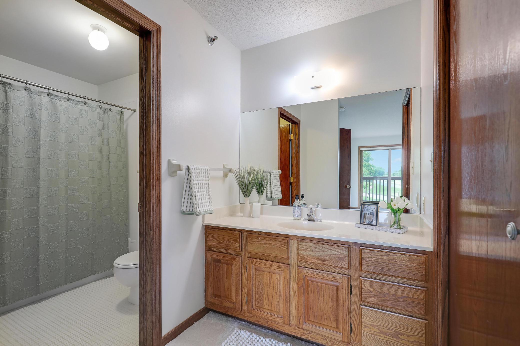 3801 W 98th Street Unit: 108