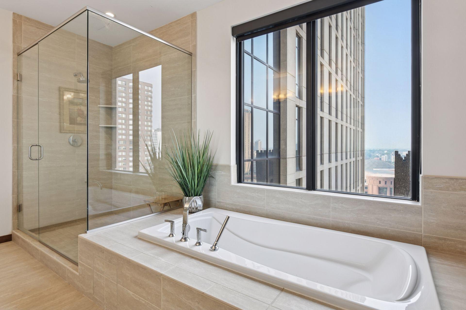 201 S 11th Street Unit: 1400