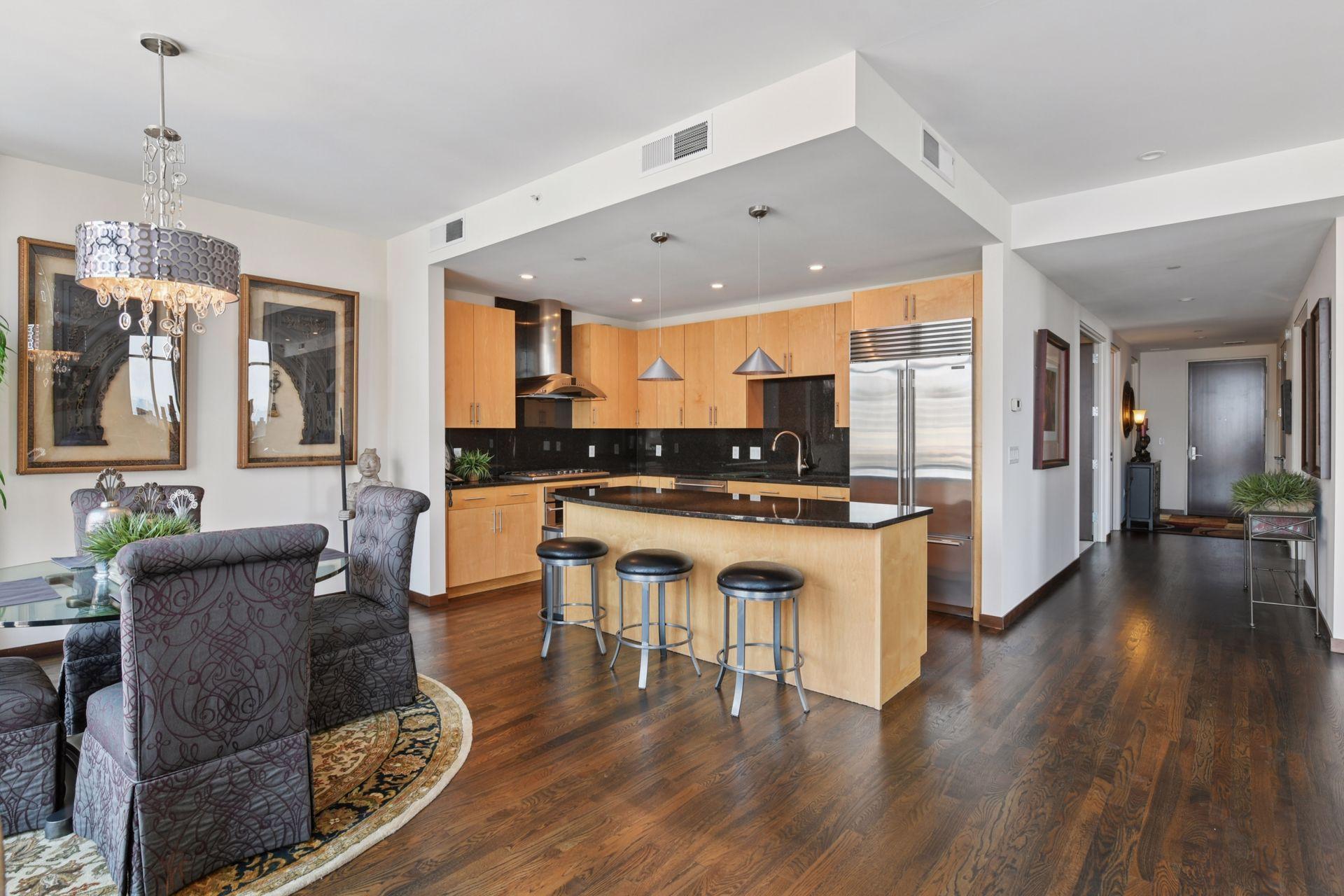 201 S 11th Street Unit: 1400