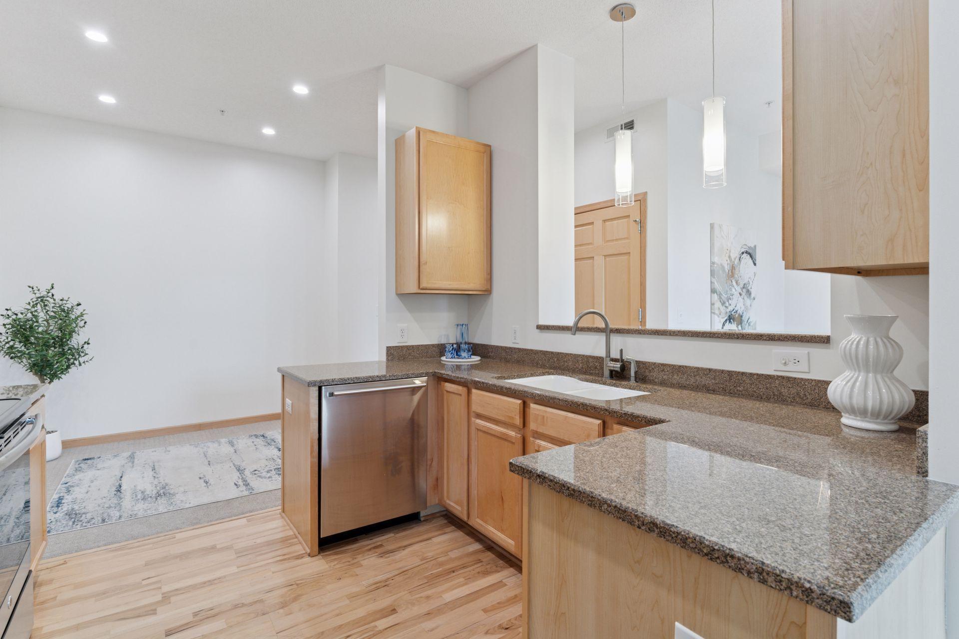 3709 Grand Way Unit: 232