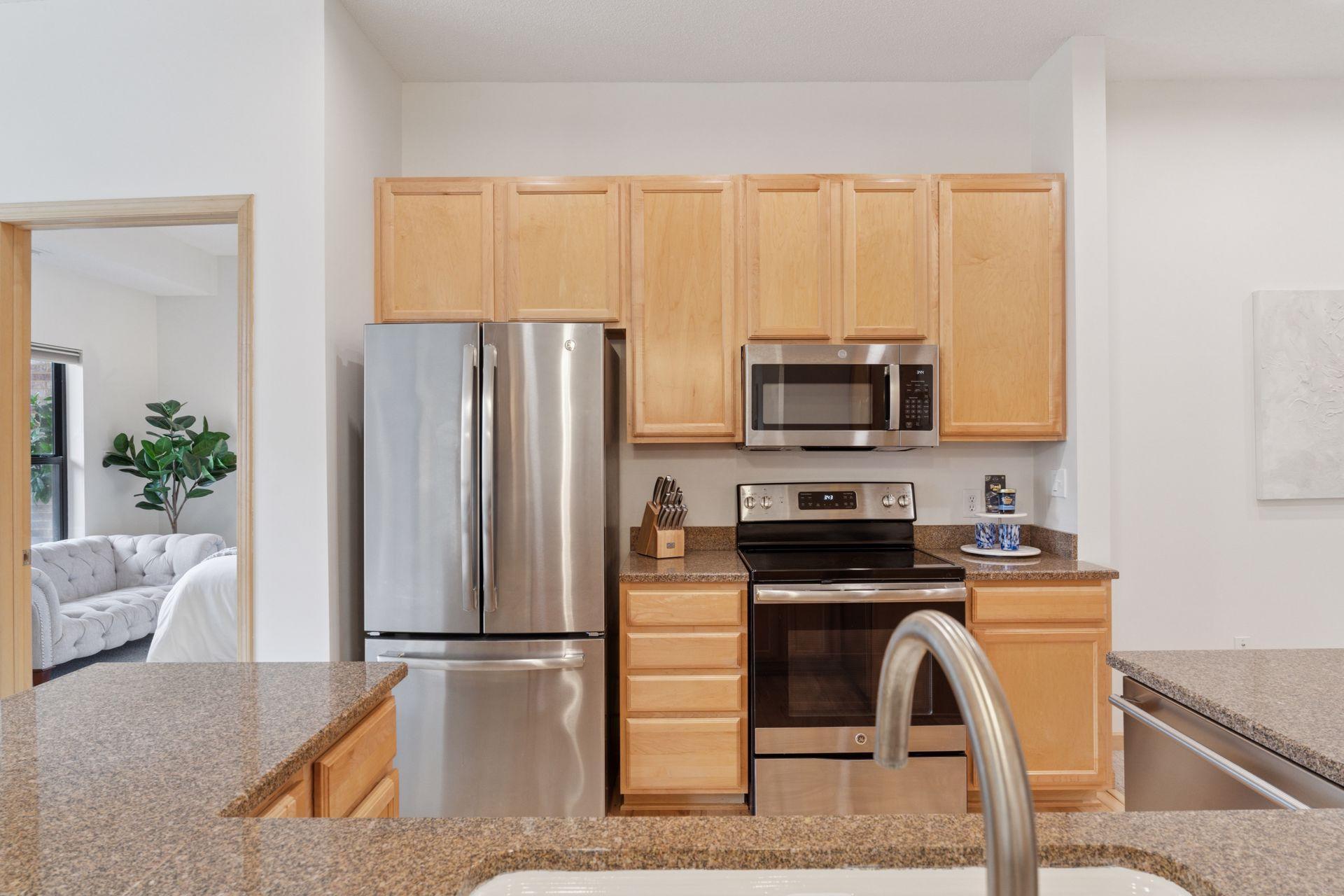 3709 Grand Way Unit: 232