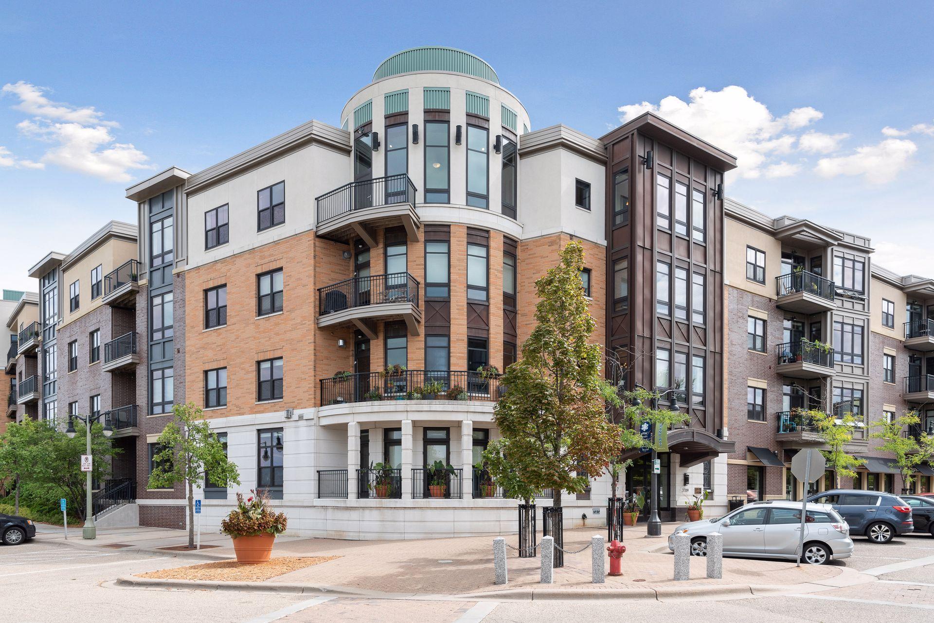 3709 Grand Way Unit: 232