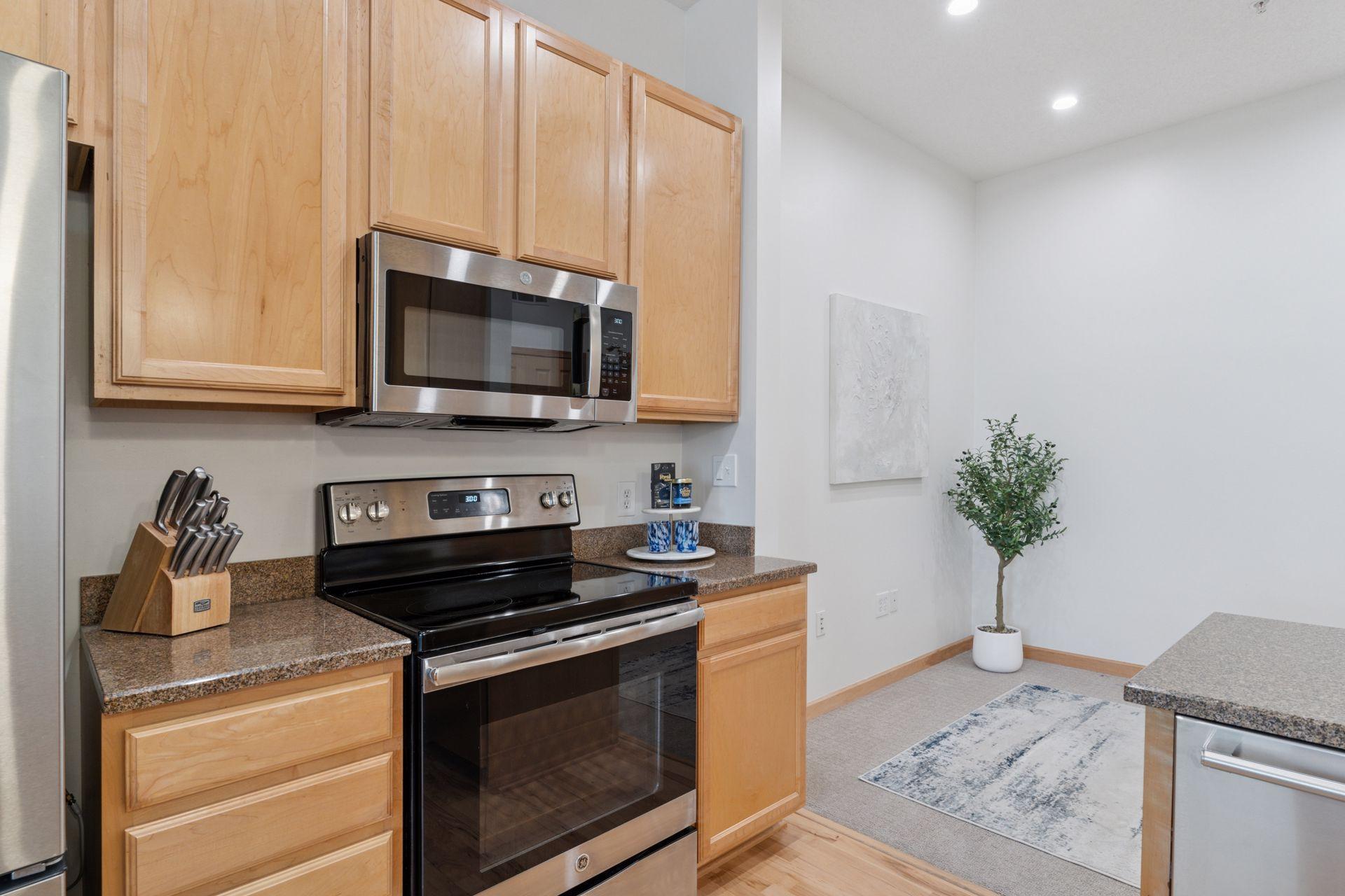 3709 Grand Way Unit: 232