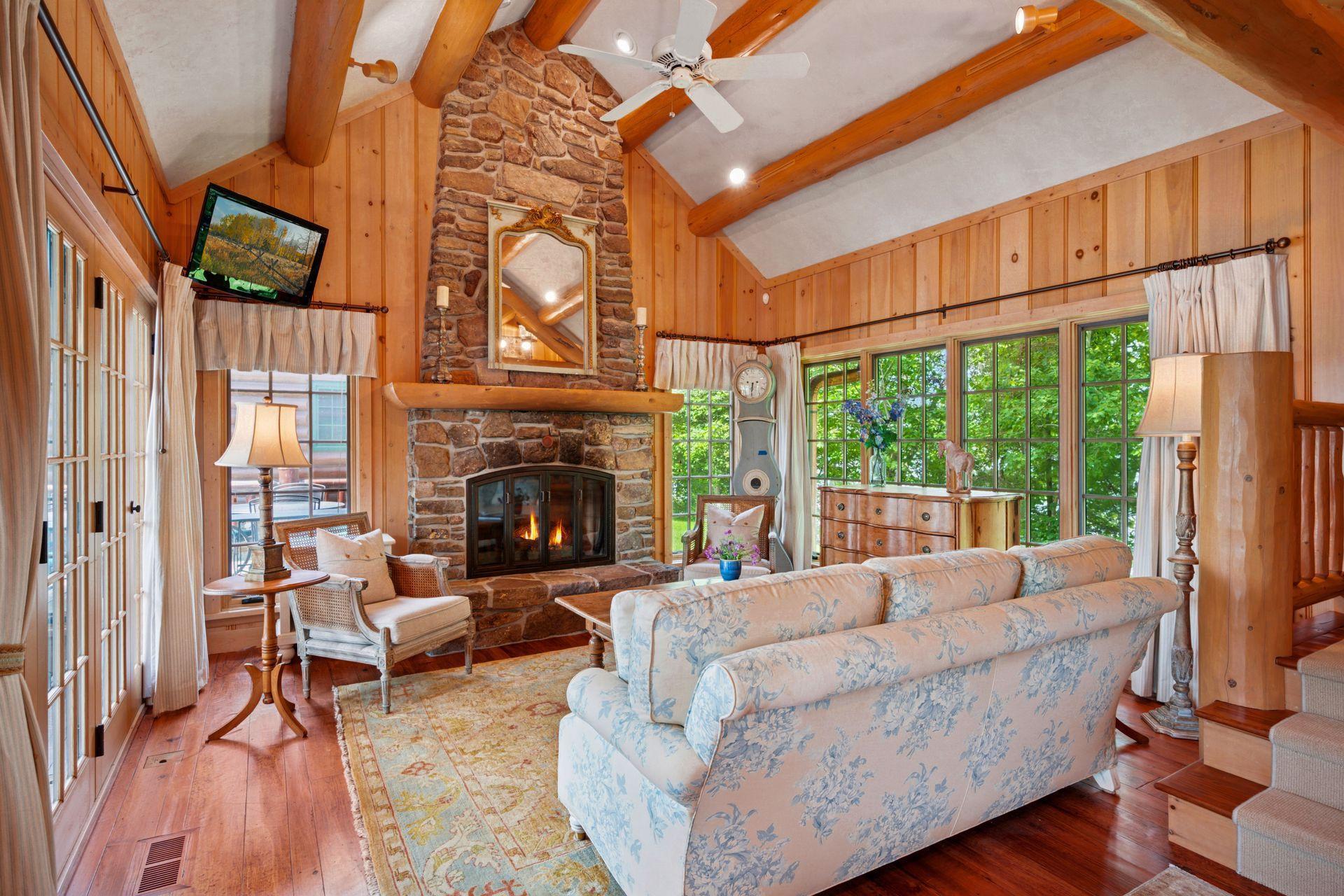 36463 Butternut Point Road