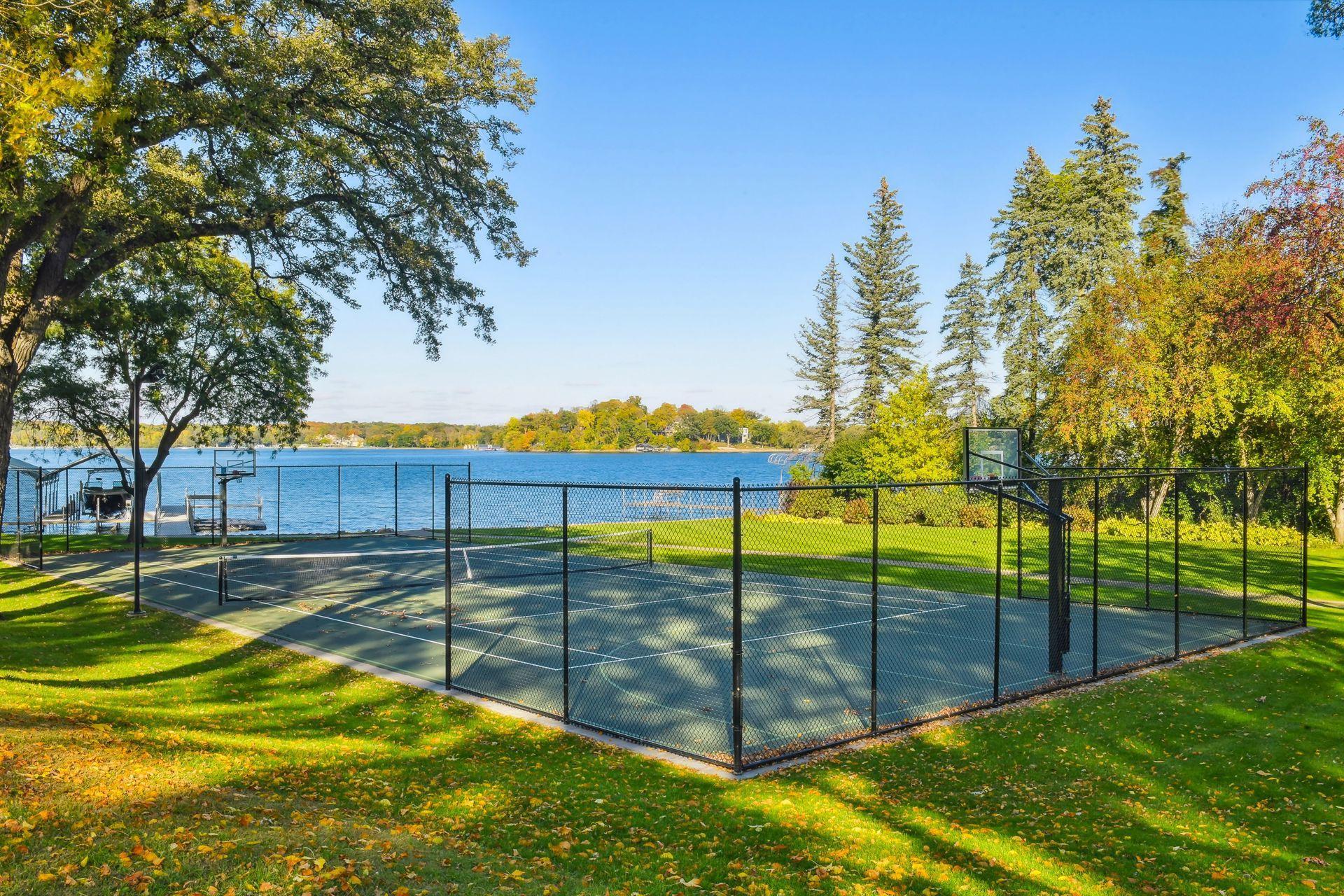 17950 & 18000 Breezy Point Road