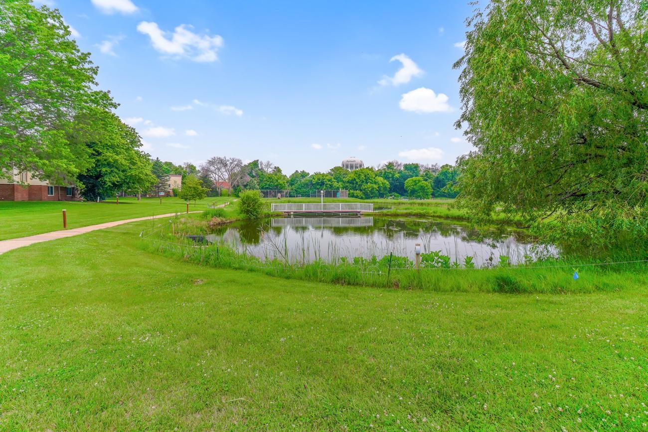 10720 Rockford Road Unit: 207
