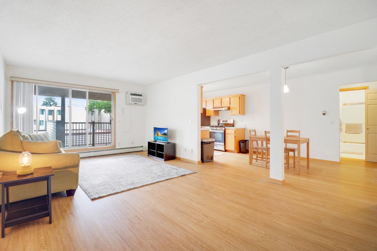 10720 Rockford Road Unit: 207