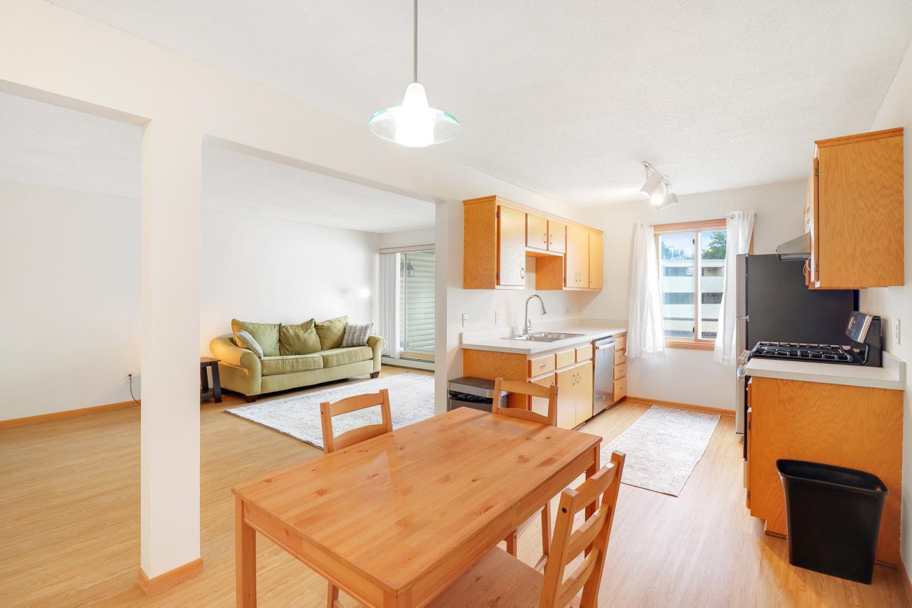 10720 Rockford Road Unit: 207