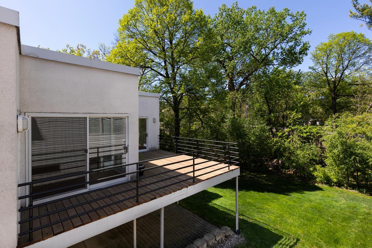 3520 Fairway Lane