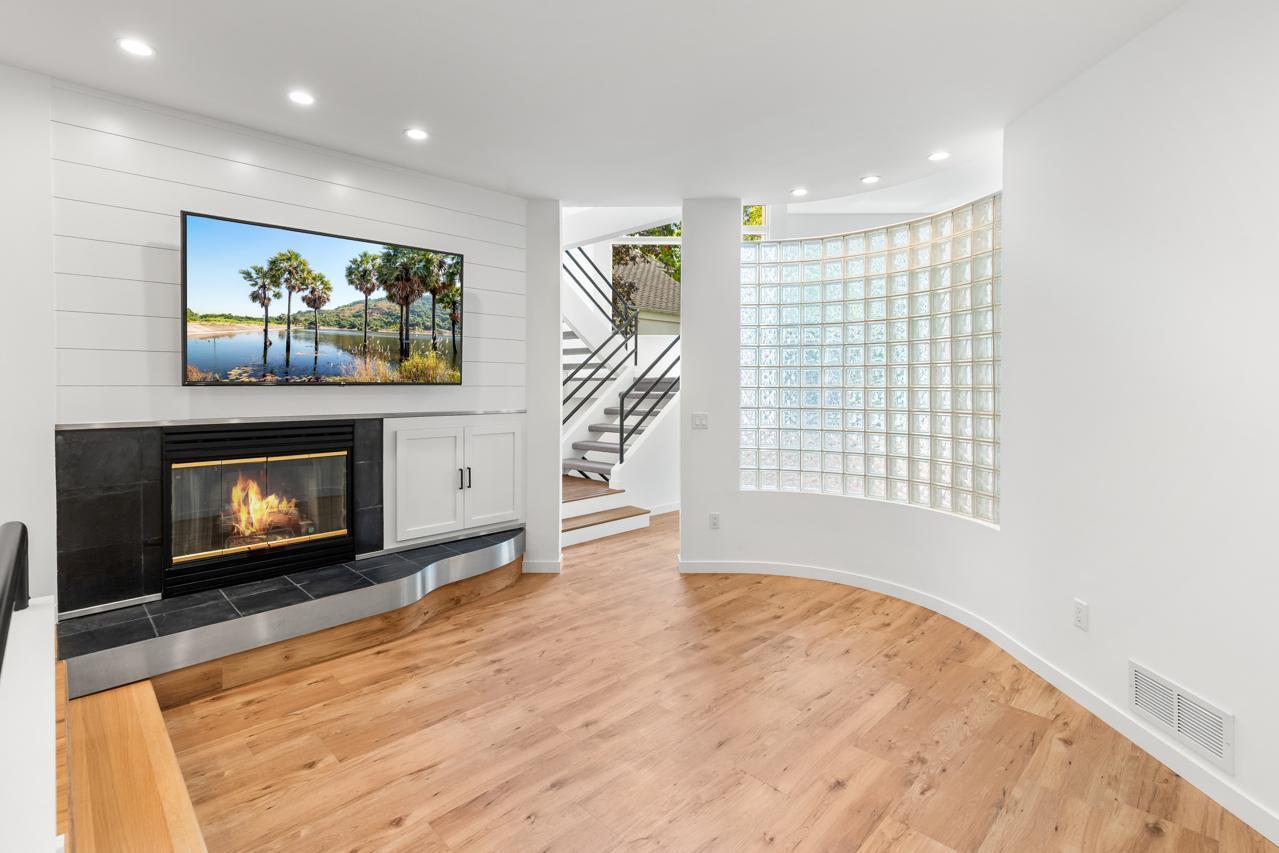 3520 Fairway Lane