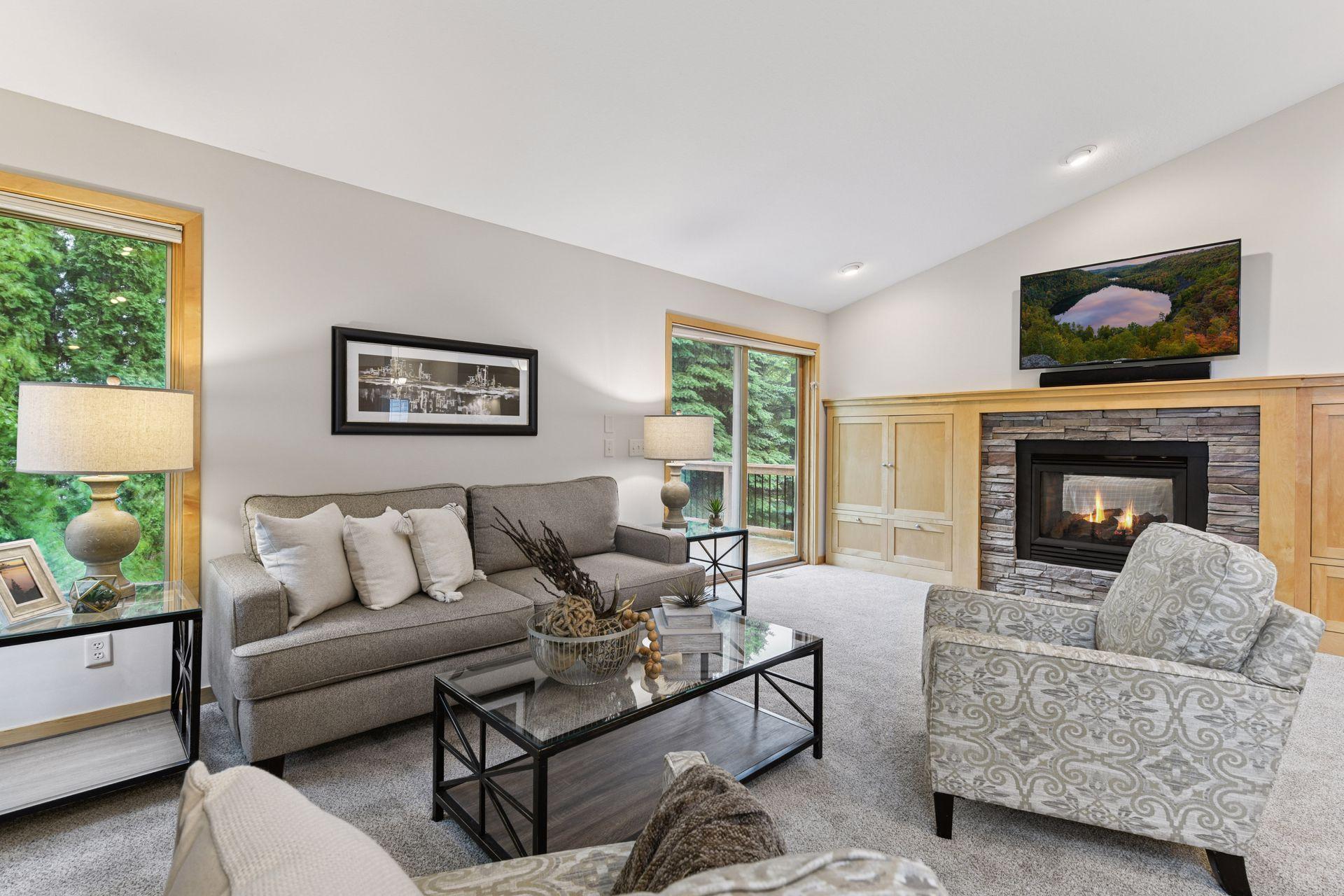 1614 Maple Manors Court