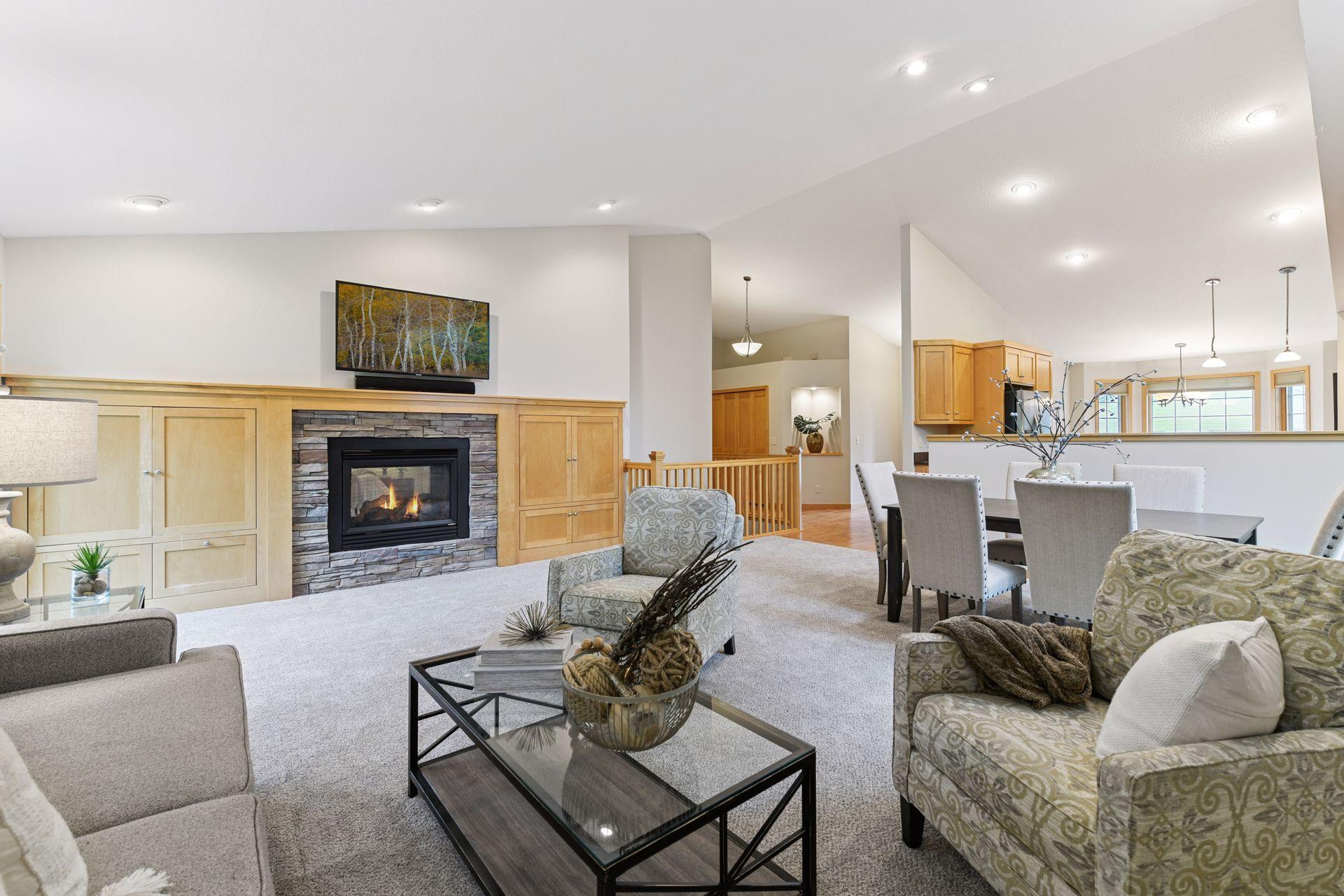 1614 Maple Manors Court