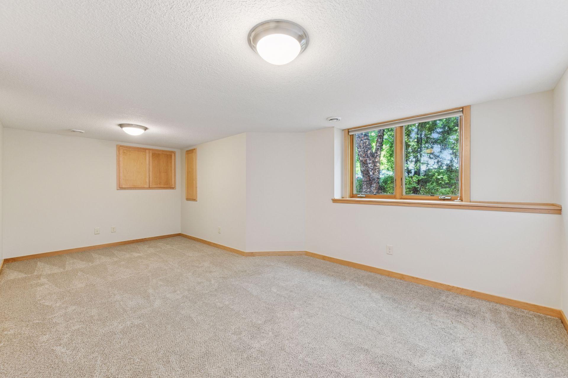 1614 Maple Manors Court