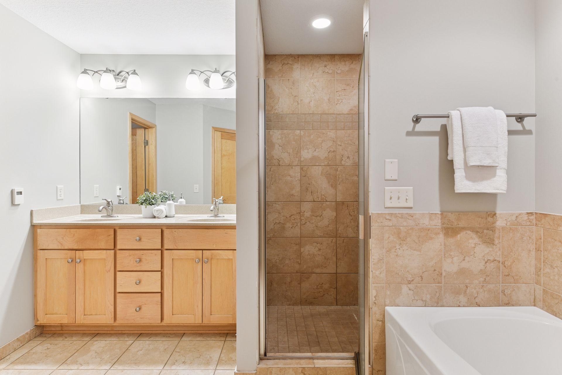 1614 Maple Manors Court