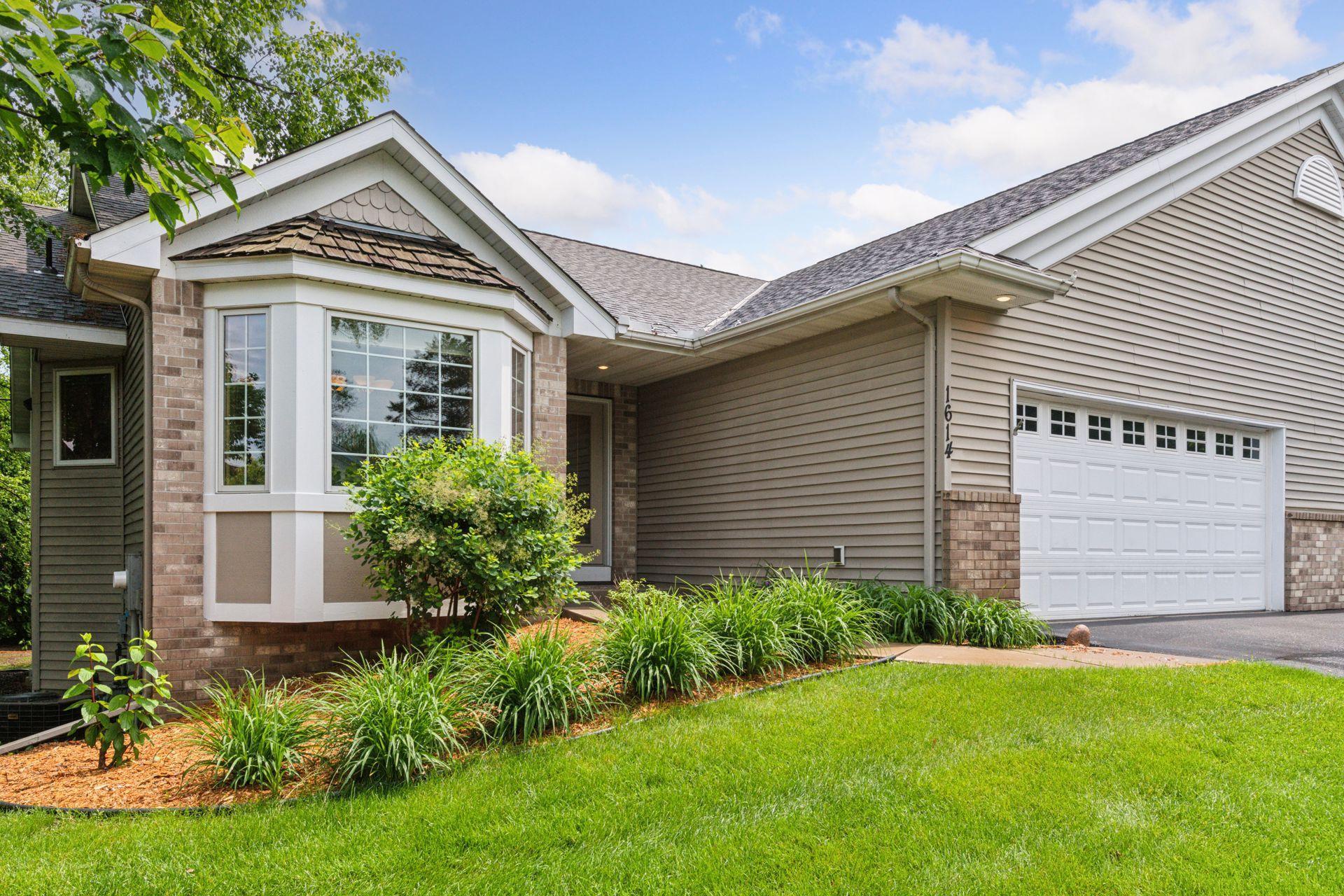 1614 Maple Manors Court