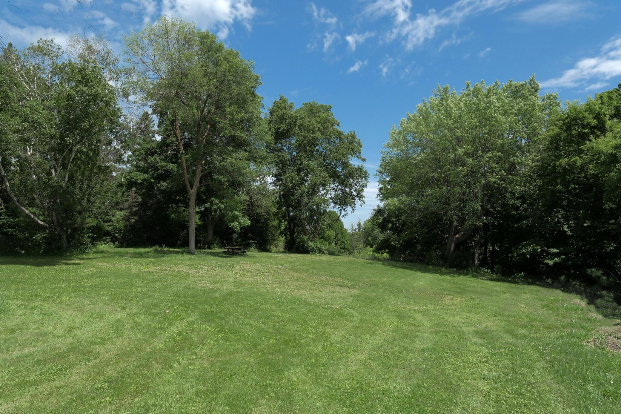 1735 Medina Road