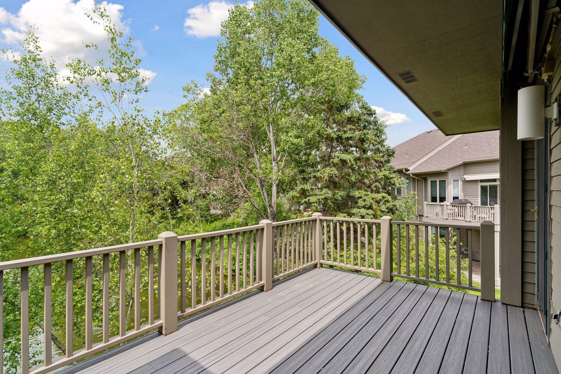 343 Waycliffe Drive N