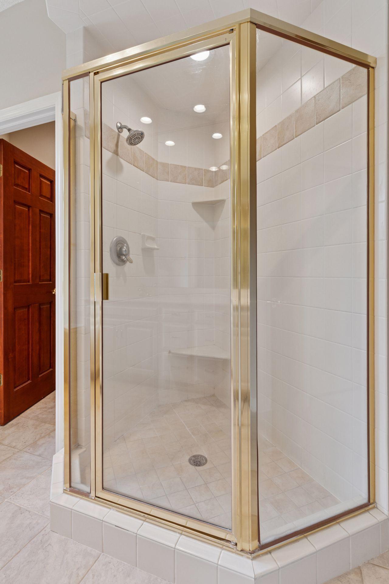 343 Waycliffe Drive N