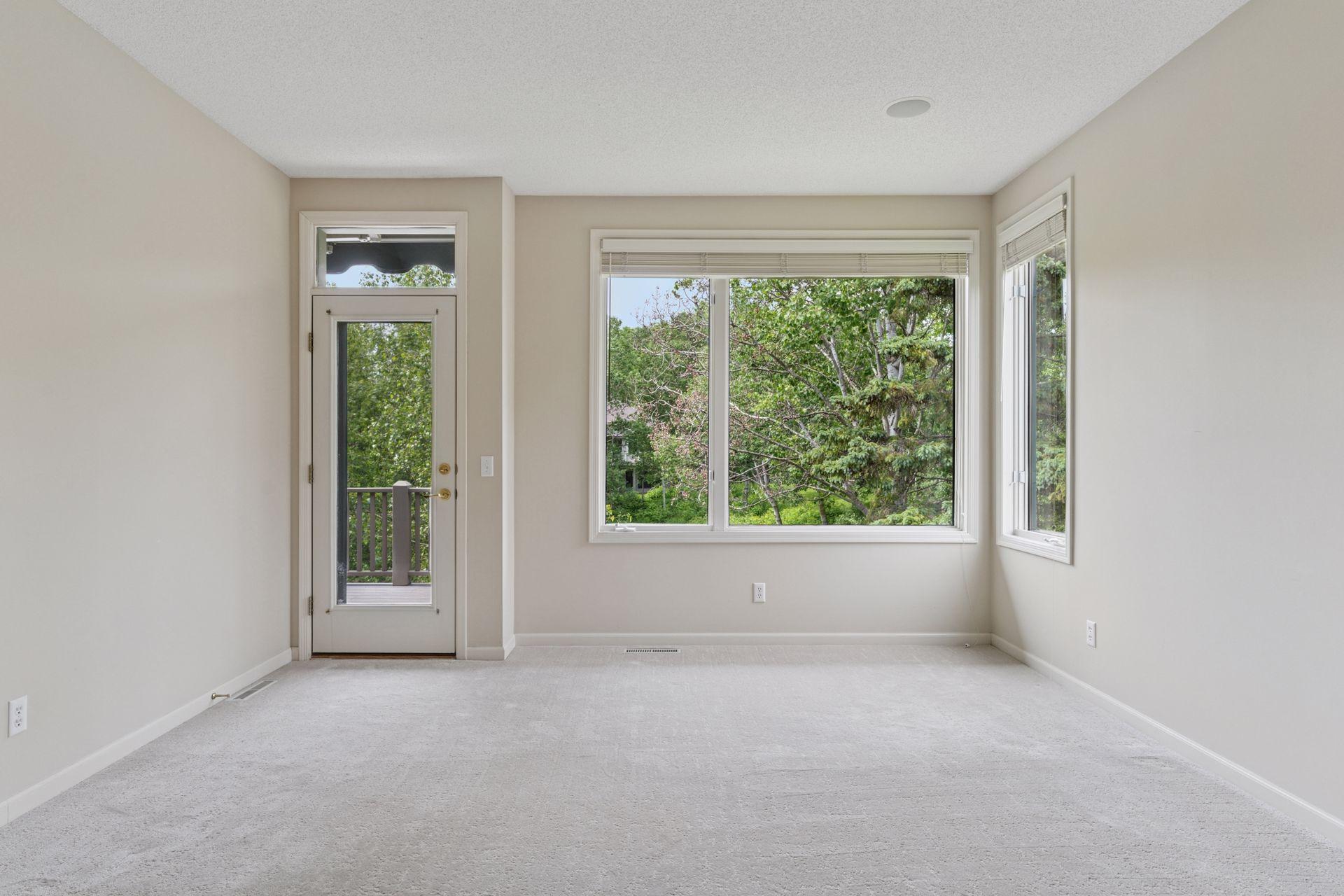 343 Waycliffe Drive N
