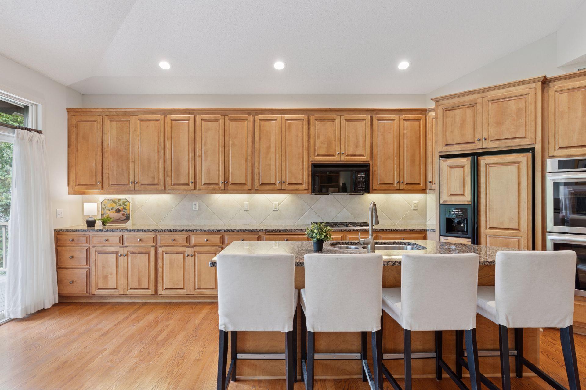343 Waycliffe Drive N