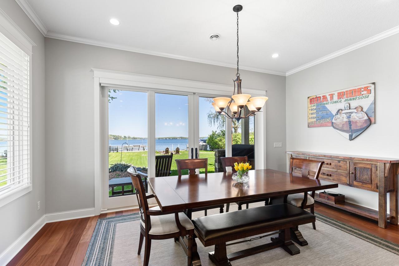 2172 Shadywood Road