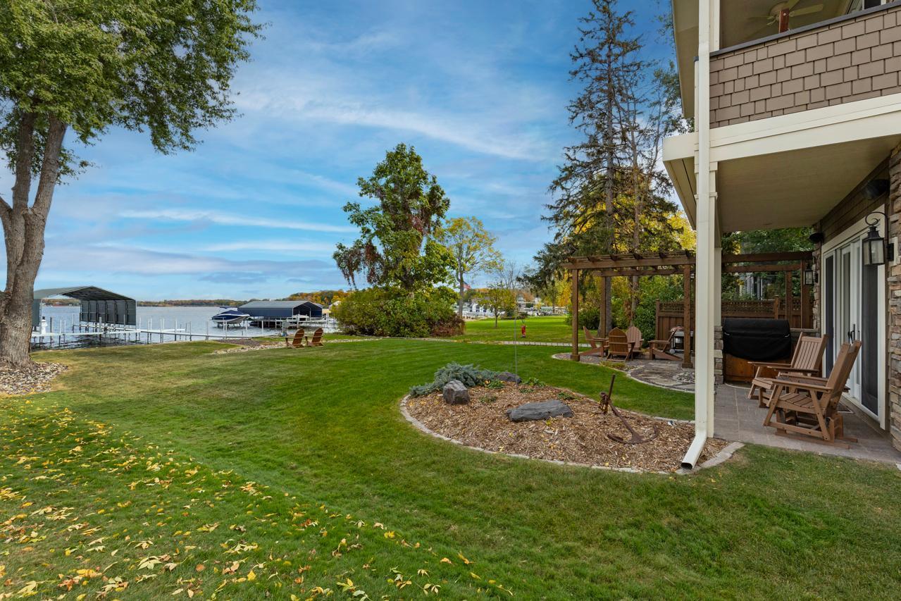 2172 Shadywood Road