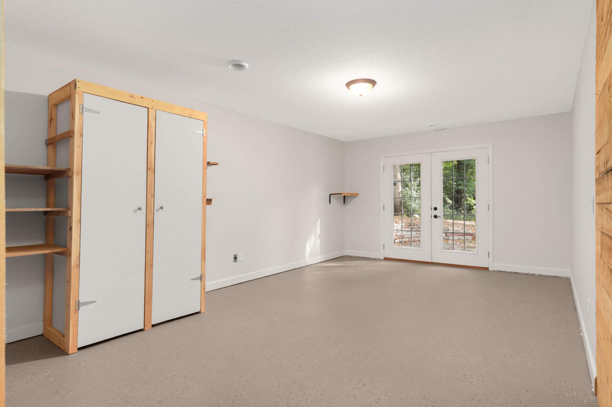 6231 Westedge Boulevard