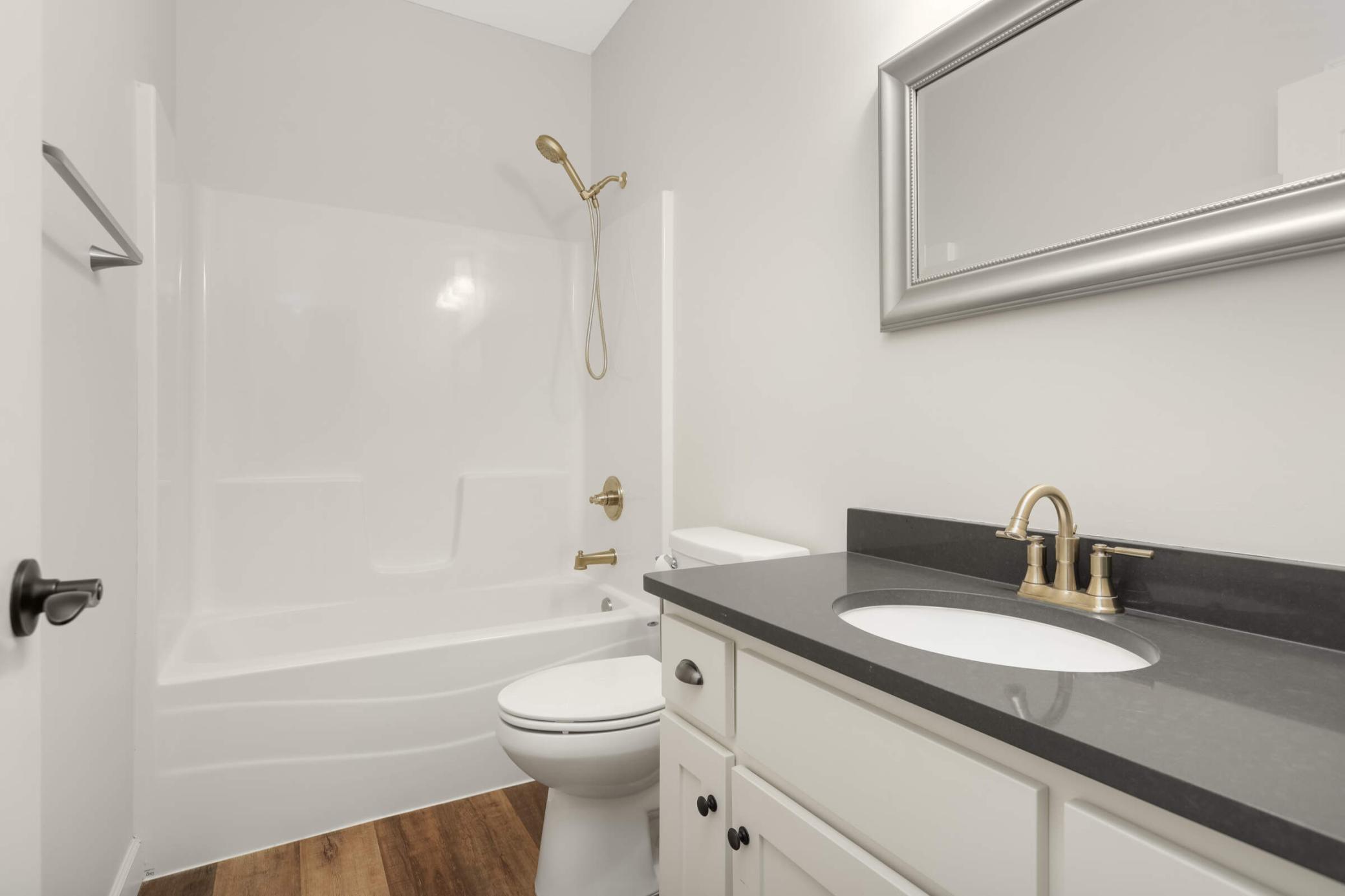 6231 Westedge Boulevard