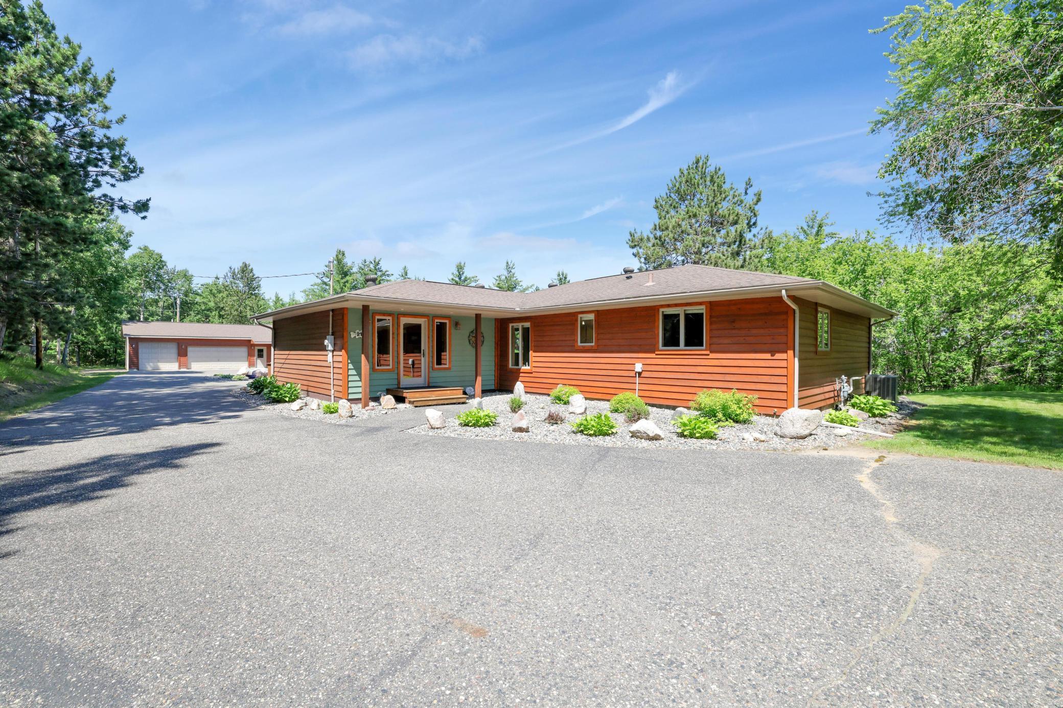 216 E Summit Ave.