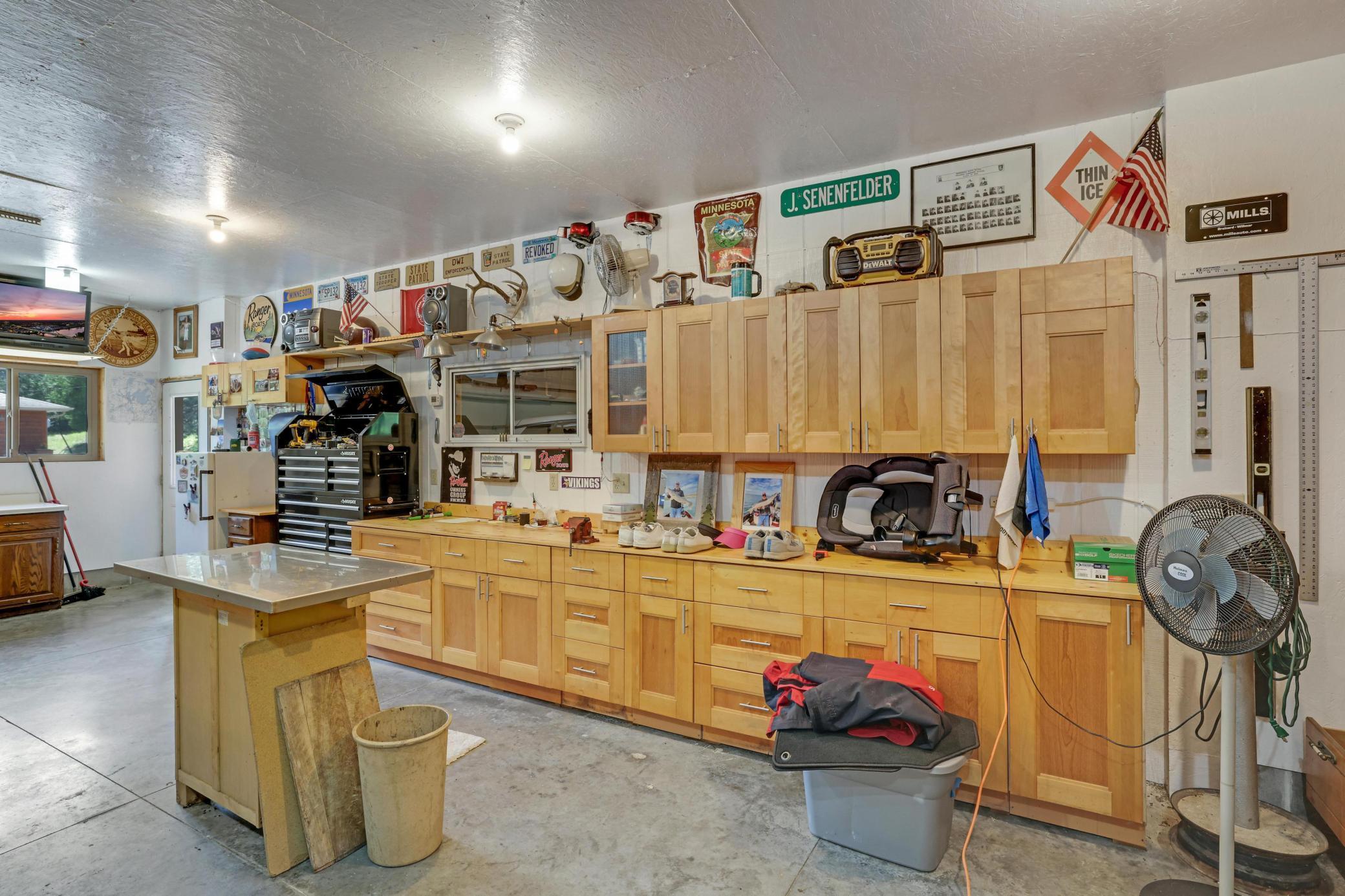 216 E Summit Ave.