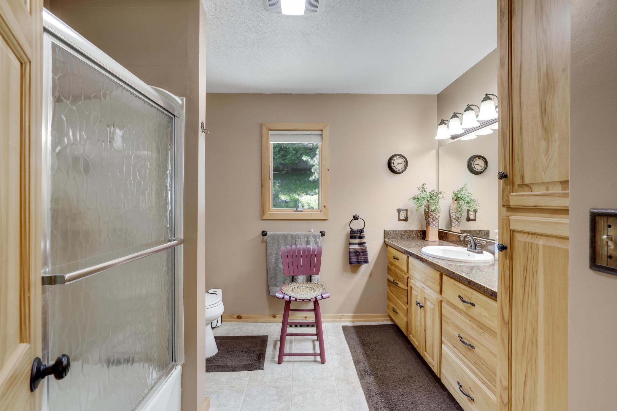 216 E Summit Ave.