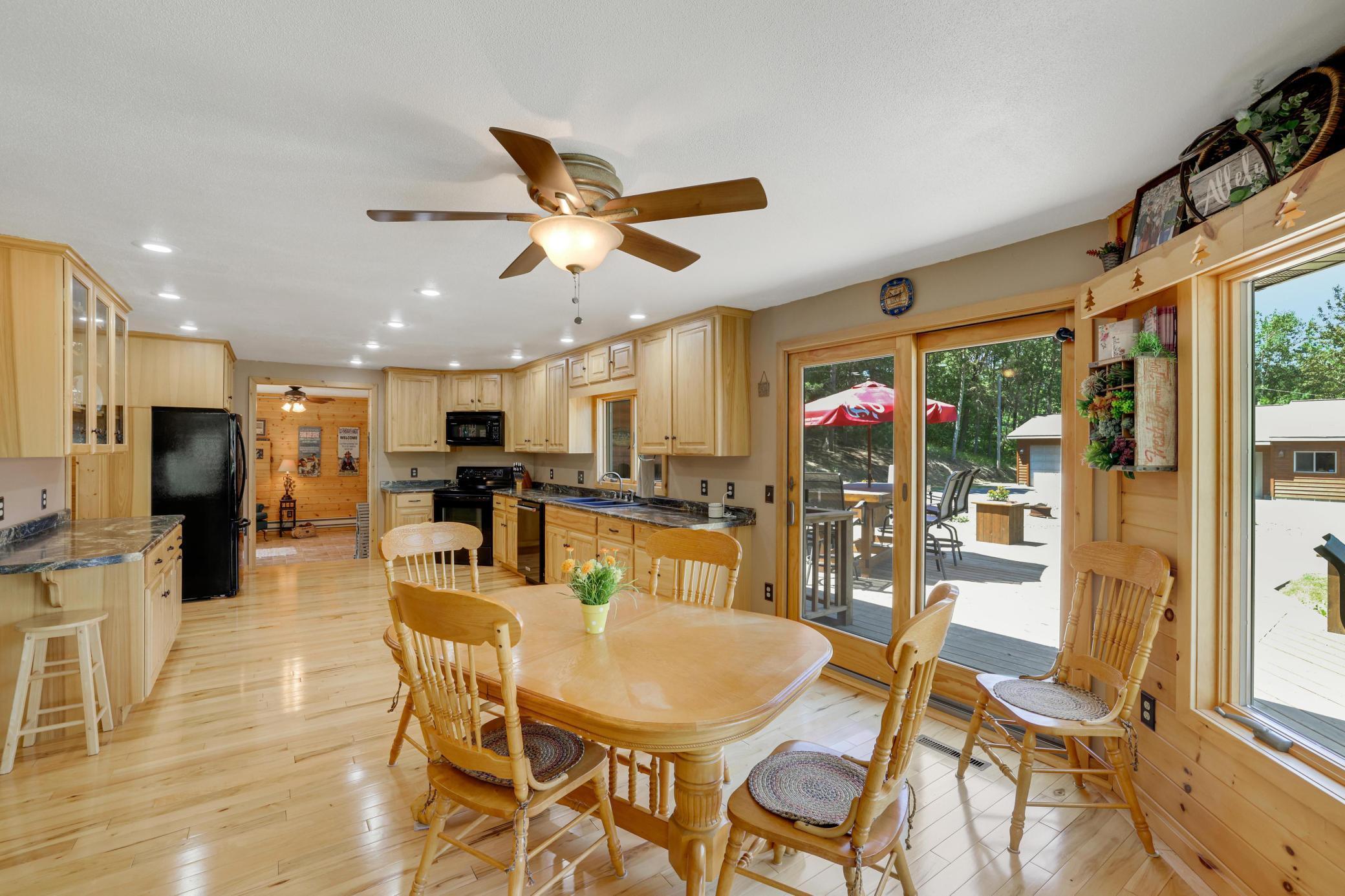 216 E Summit Ave.