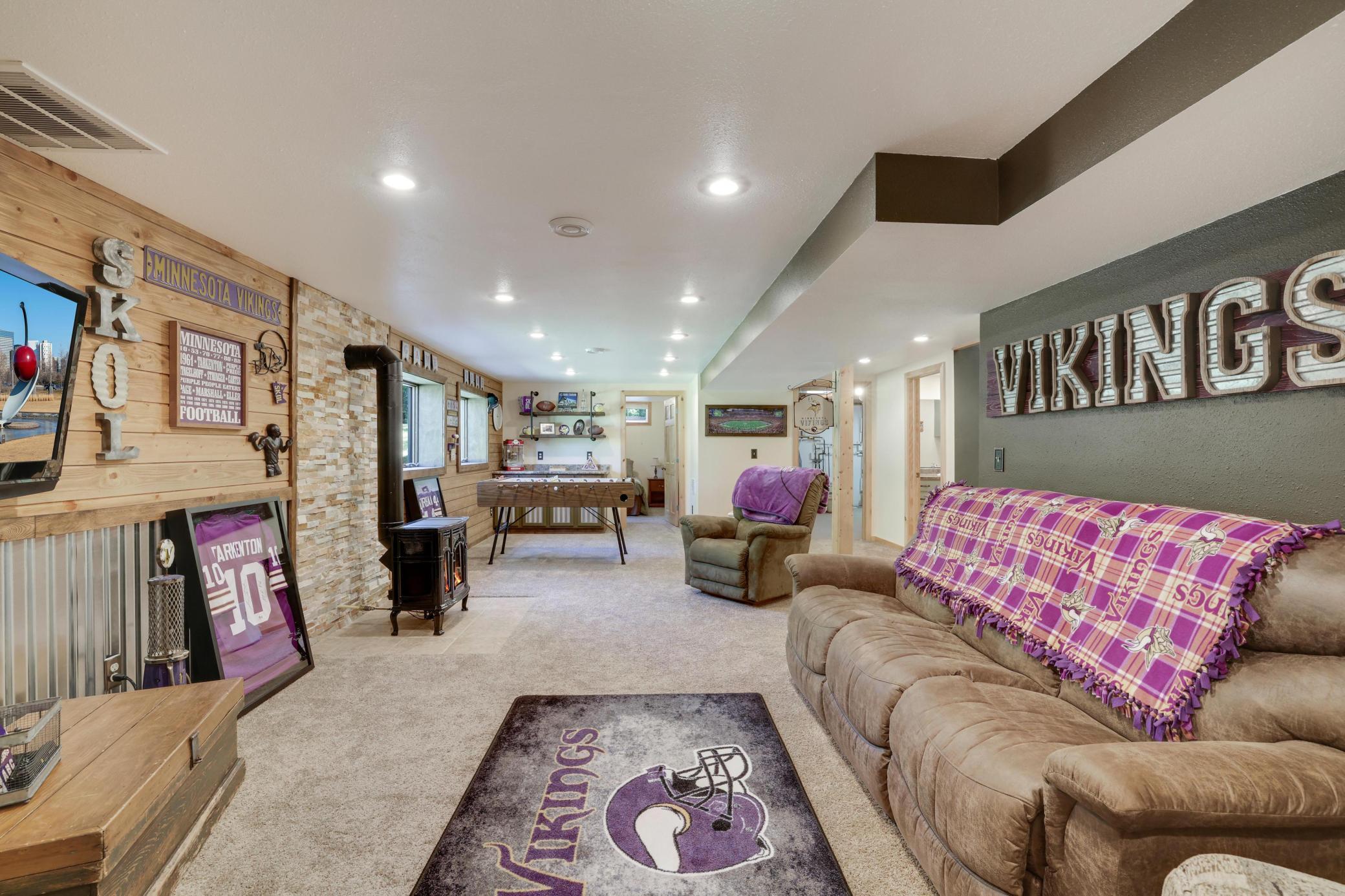 216 E Summit Ave.