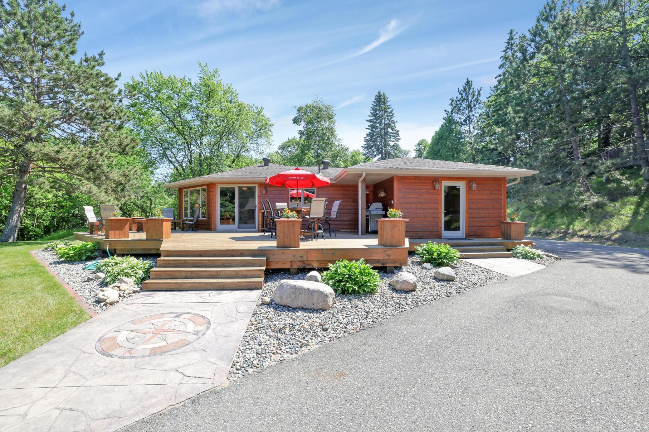 216 E Summit Ave.