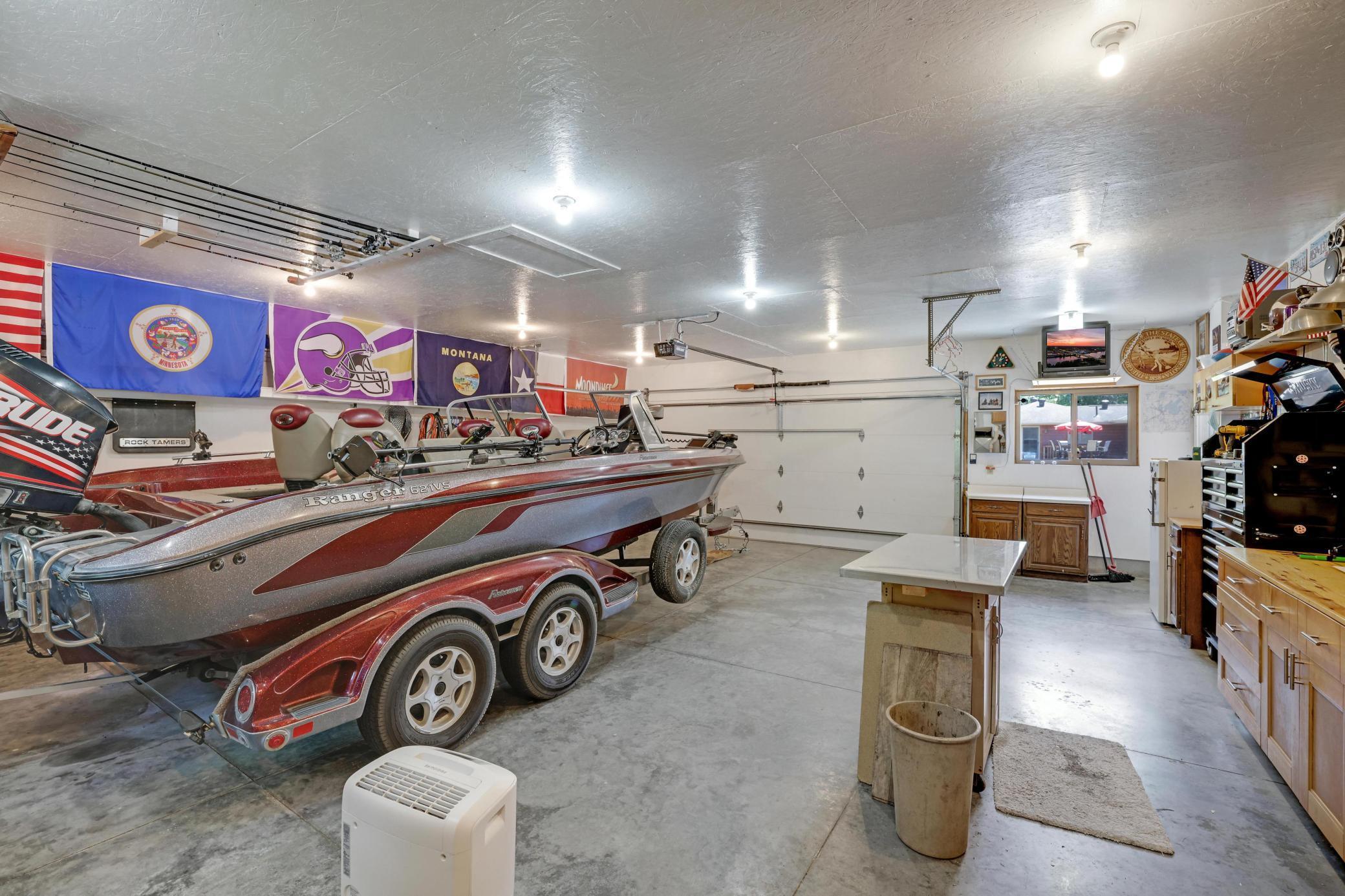 216 E Summit Ave.