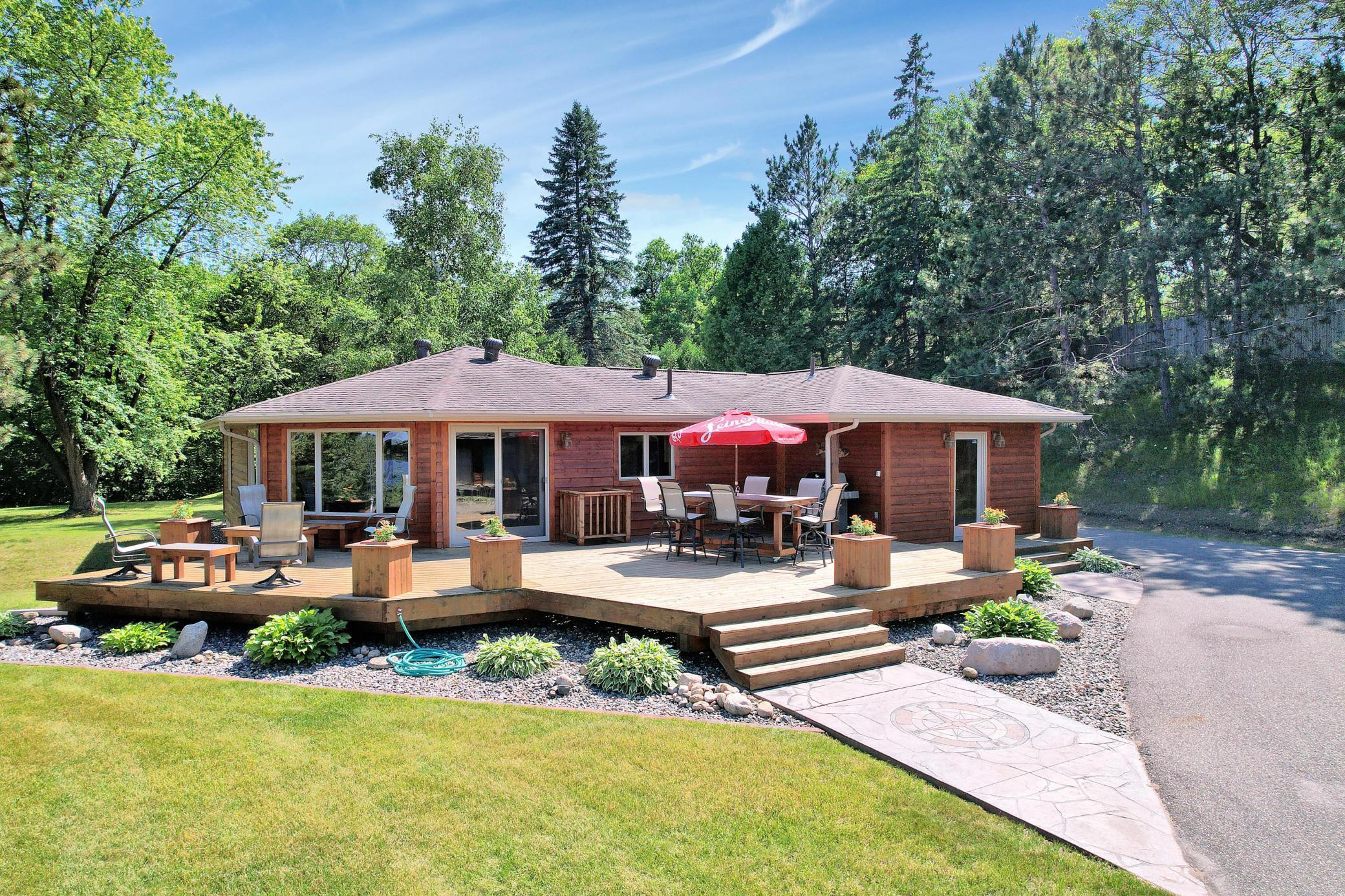 216 E Summit Ave.