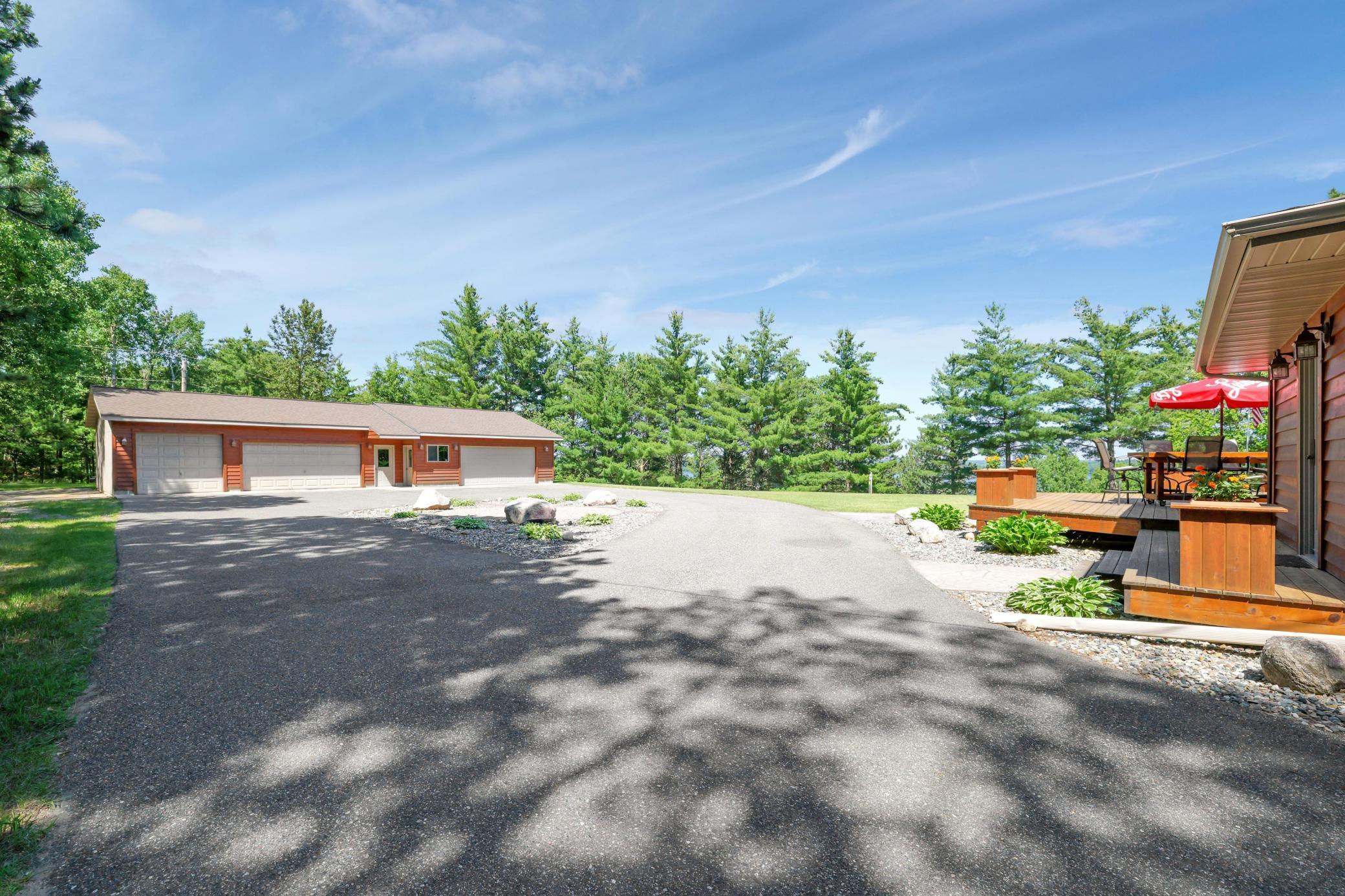 216 E Summit Ave.