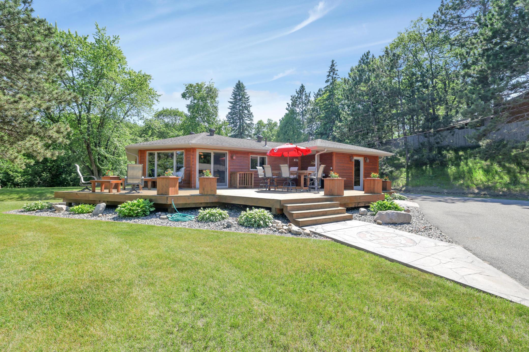 216 E Summit Ave.