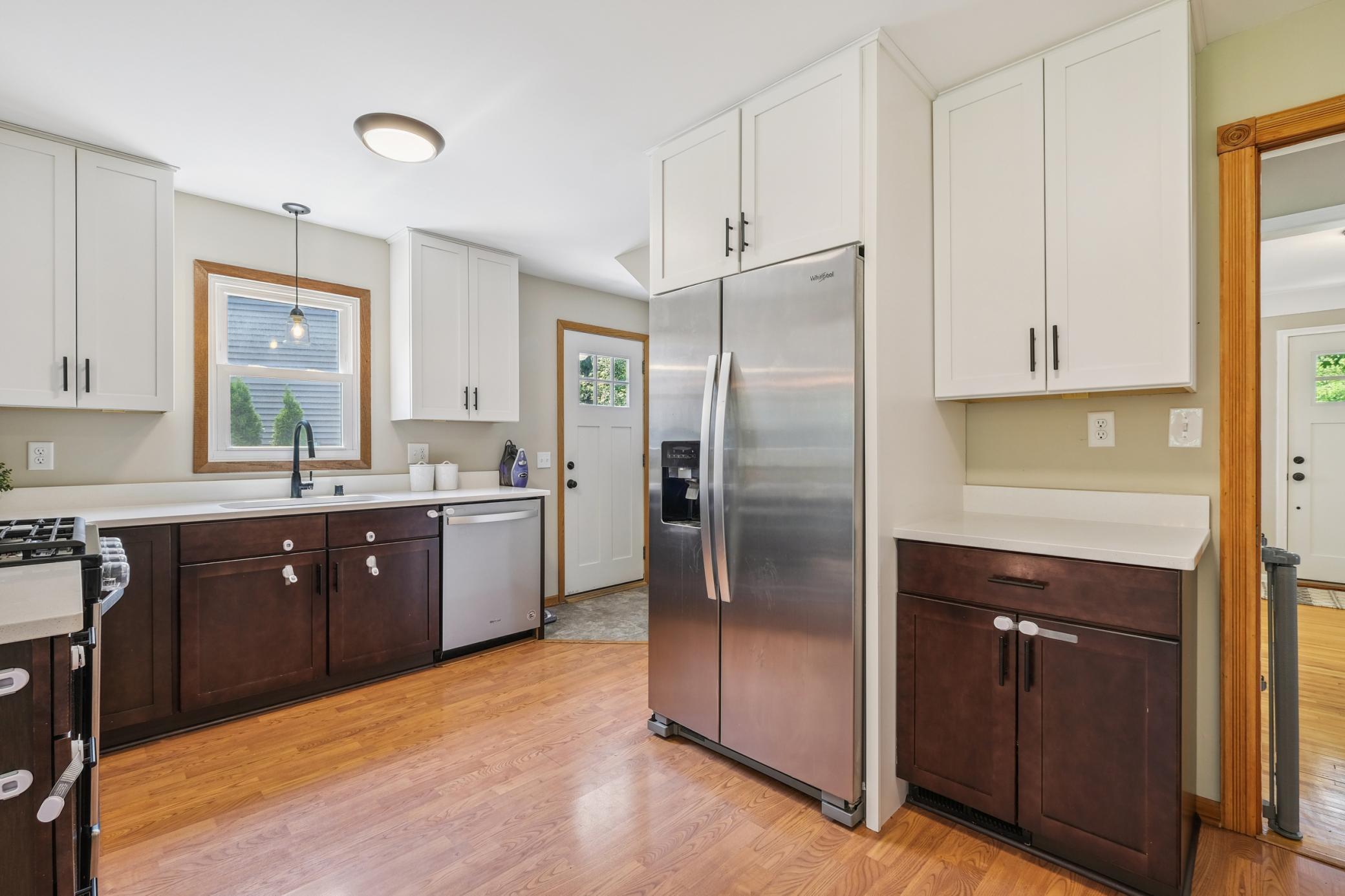 3035 Brunswick Avenue S