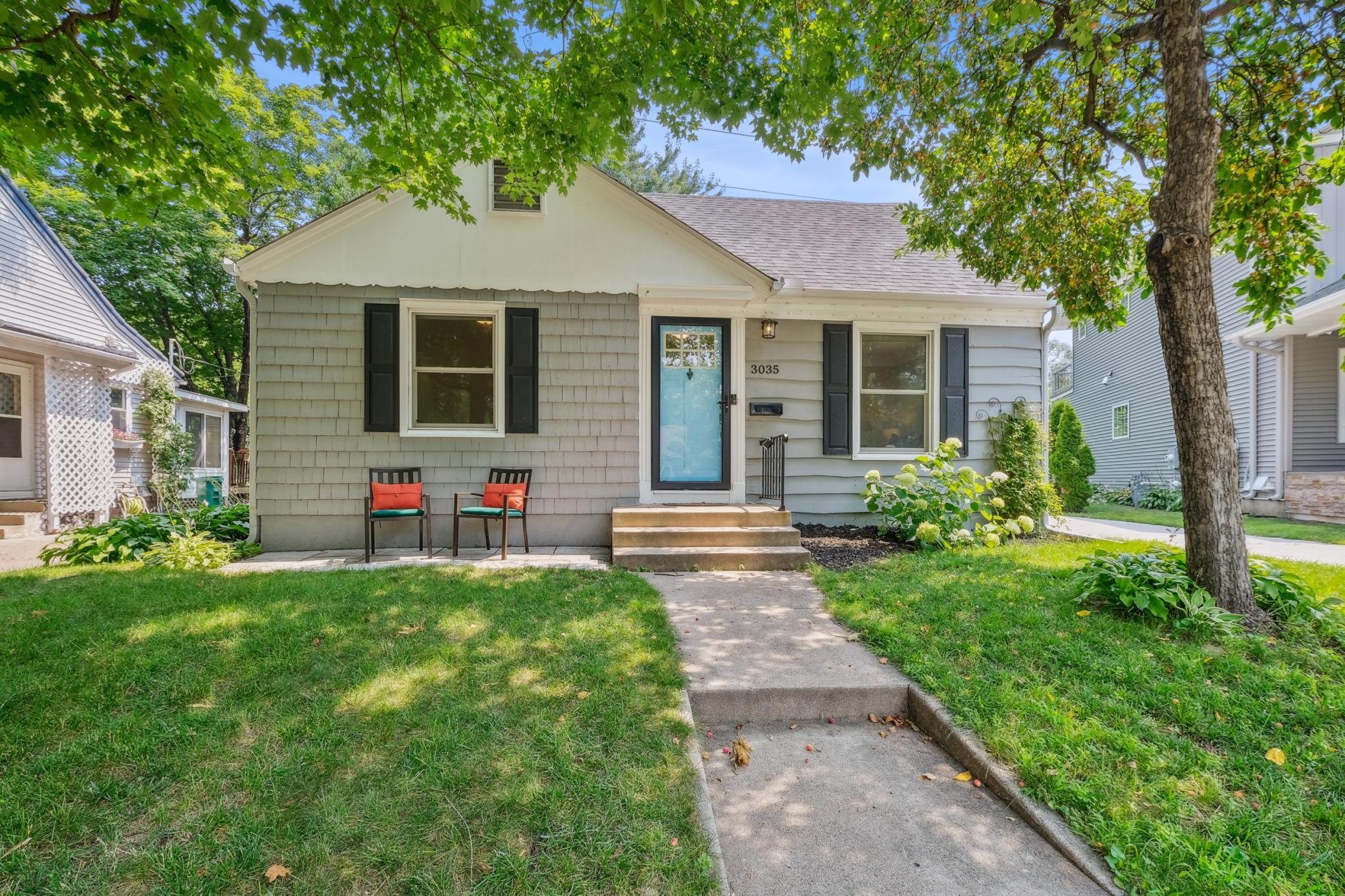 3035 Brunswick Avenue S