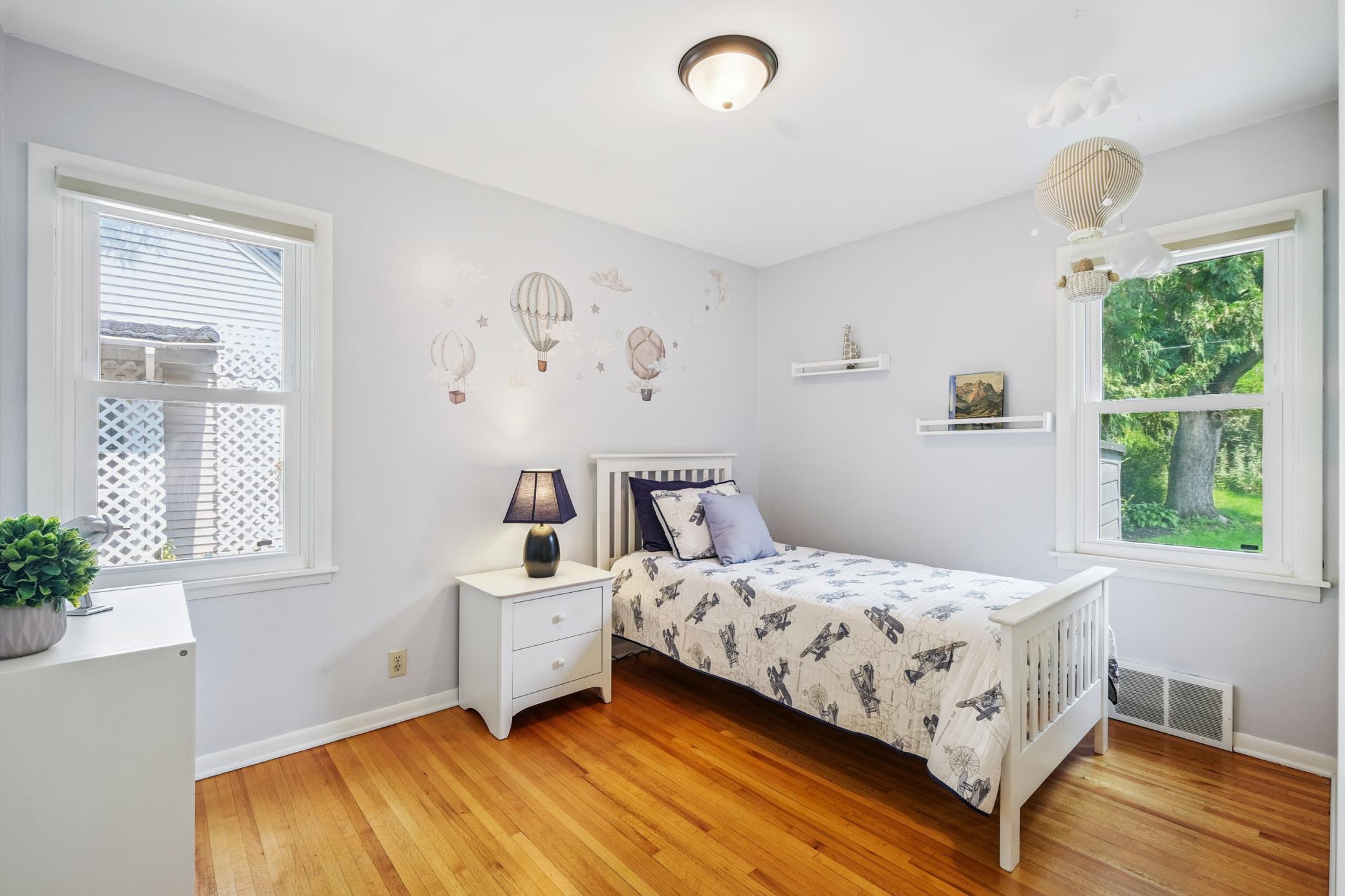 3035 Brunswick Avenue S