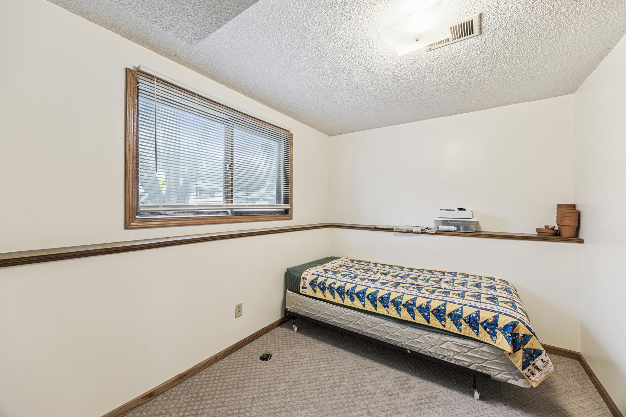 13113 Hastings Street NE